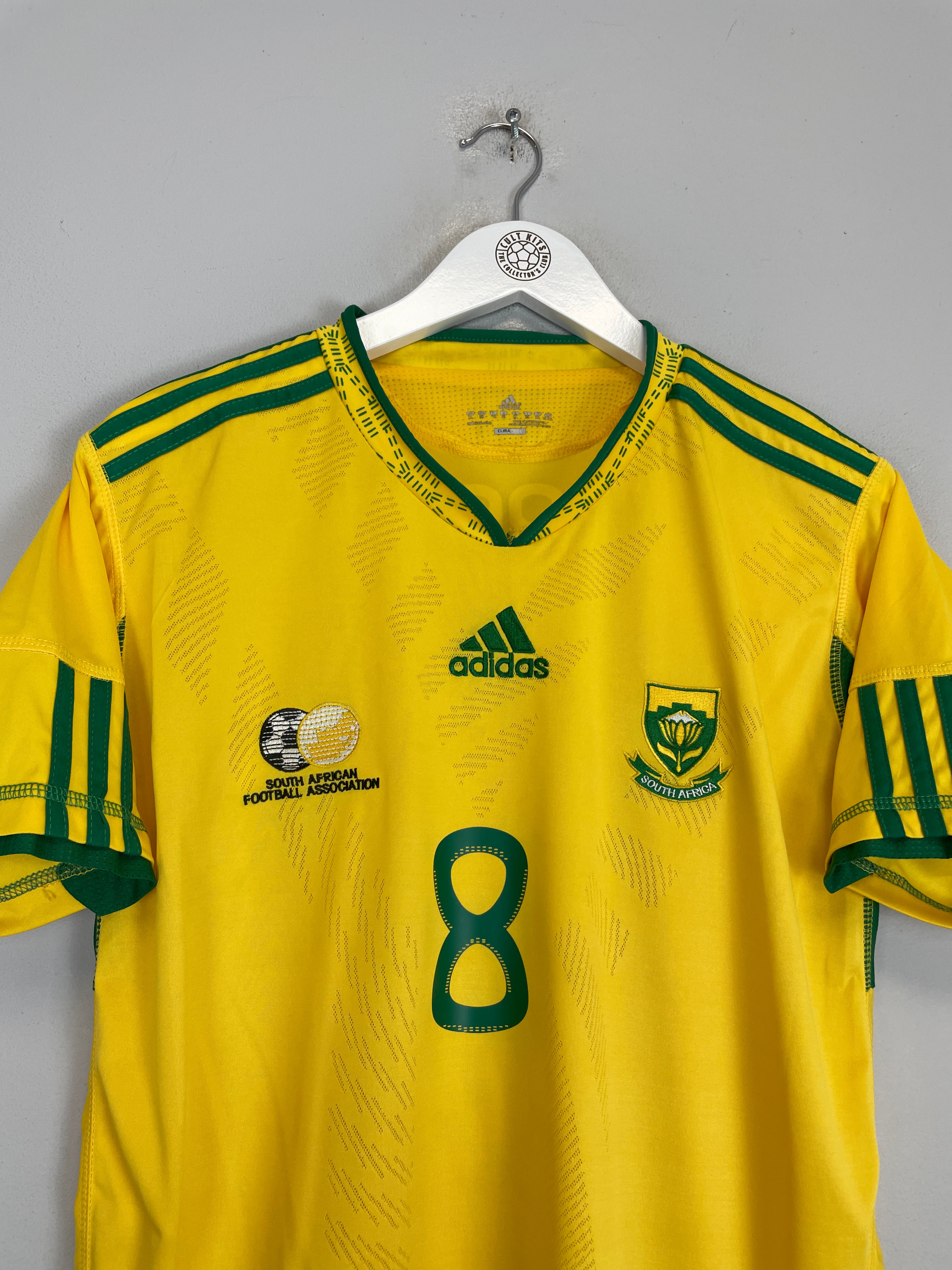 Shop 2010 SOUTH AFRICA TSHABALALA #8 HOME SHIRT (XL) ADIDAS, classic football shirts, vintage football shirts & retro soccer jerseys at Cult Kits
