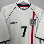 Shop 2001/03 ENGLAND BECKHAM #7 HOME SHIRT (XL) UMBRO, classic football shirts, vintage football shirts & retro soccer jerseys at Cult Kits