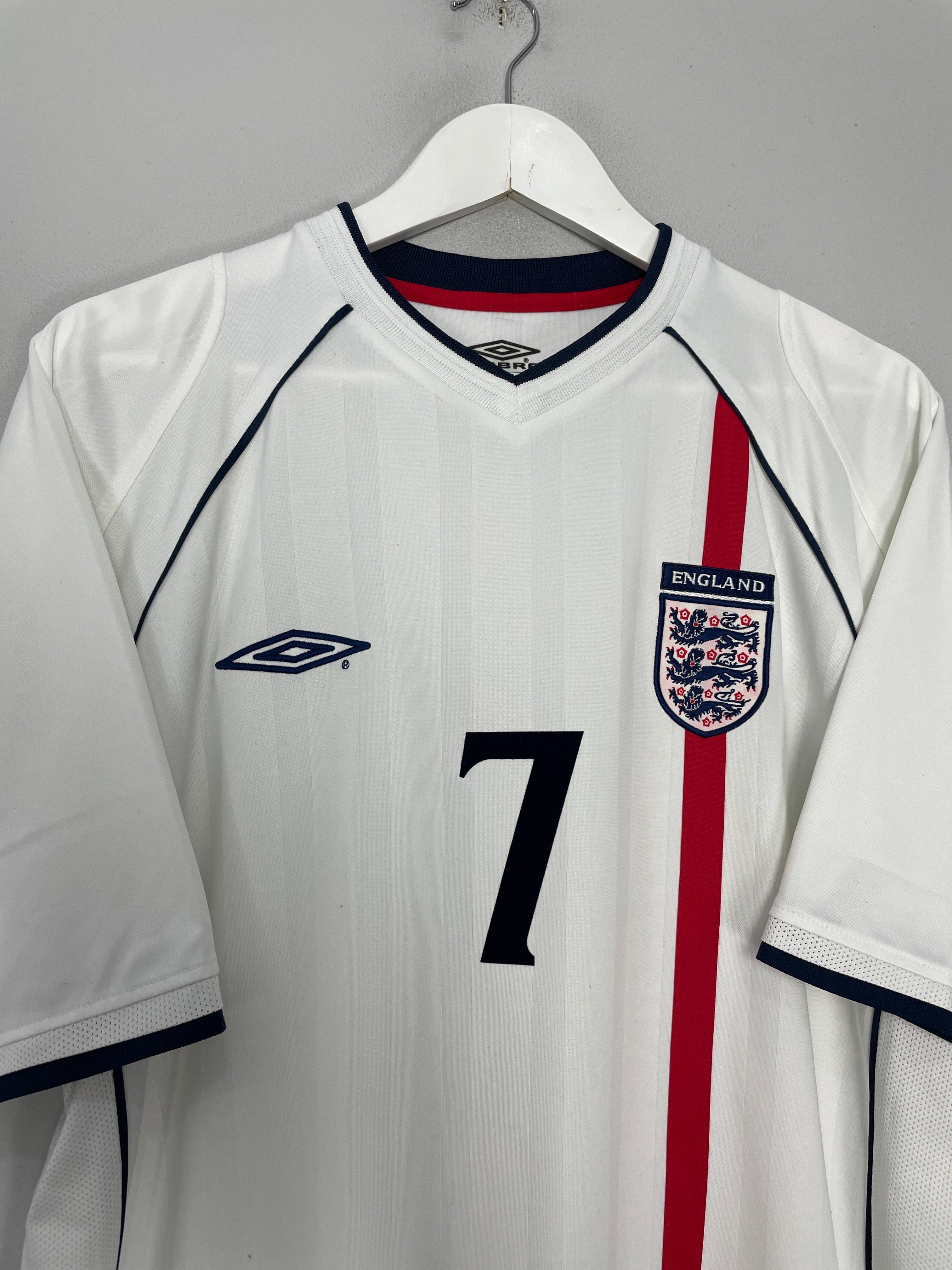 Shop 2001/03 ENGLAND BECKHAM #7 HOME SHIRT (XL) UMBRO, classic football shirts, vintage football shirts & retro soccer jerseys at Cult Kits