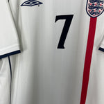 Shop 2001/03 ENGLAND BECKHAM #7 HOME SHIRT (XL) UMBRO, classic football shirts, vintage football shirts & retro soccer jerseys at Cult Kits