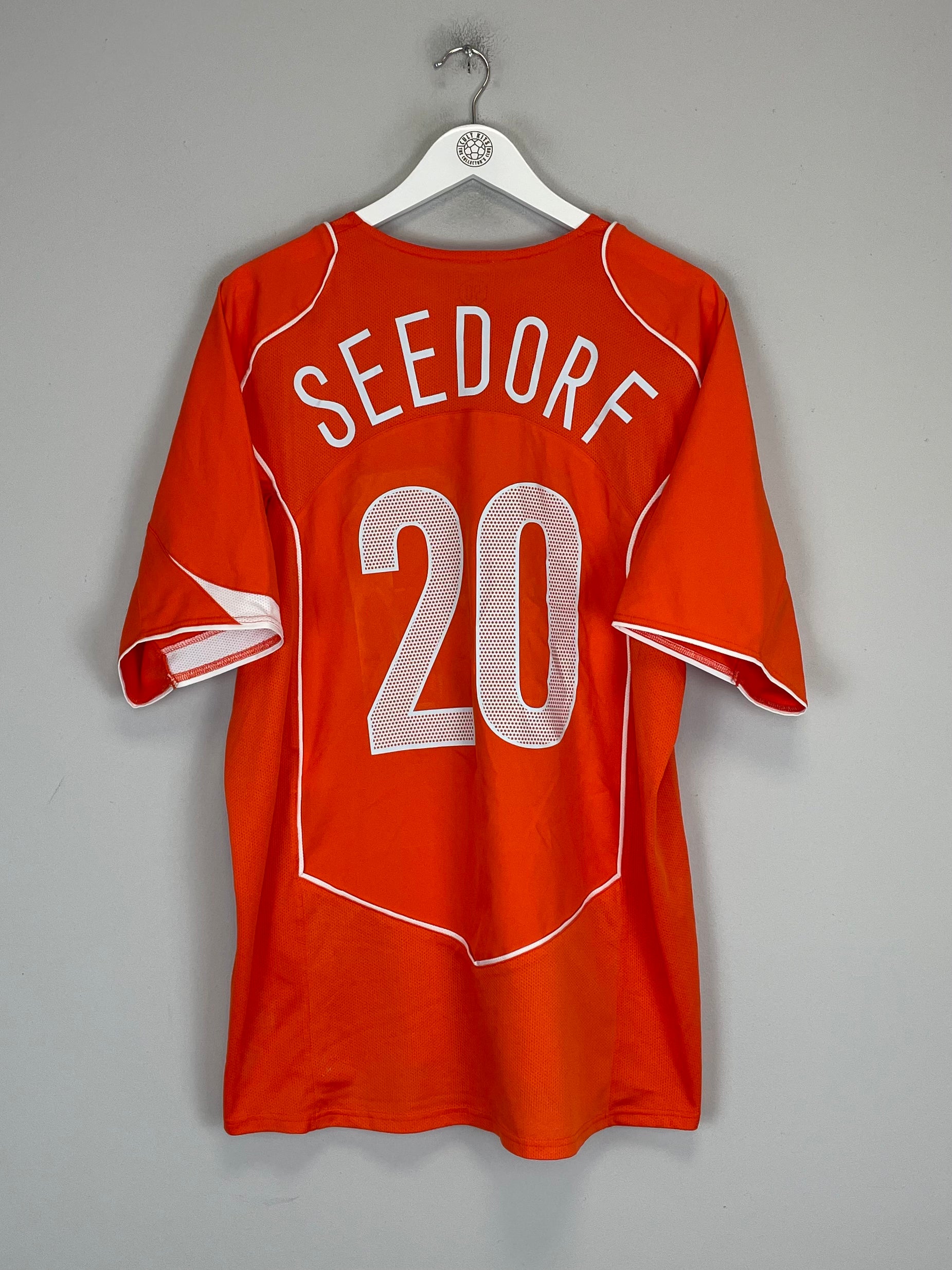 Shop 2004/06 NETHERLANDS SEEDORF #20 HOME SHIRT (XL) NIKE, classic football shirts, vintage football shirts & retro soccer jerseys at Cult Kits