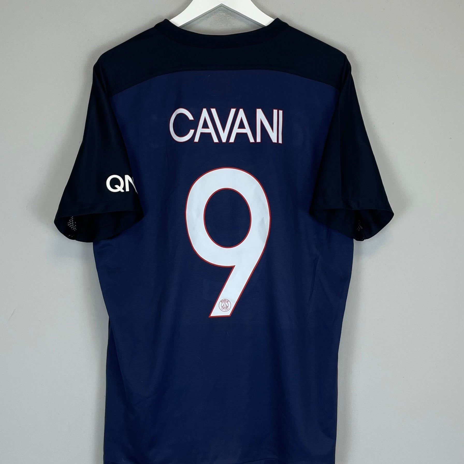 Shop 2015/16 PSG CAVANI #9 AUTHENTIC HOME SHIRT (XL) NIKE, classic football shirts, vintage football shirts & retro soccer jerseys at Cult Kits