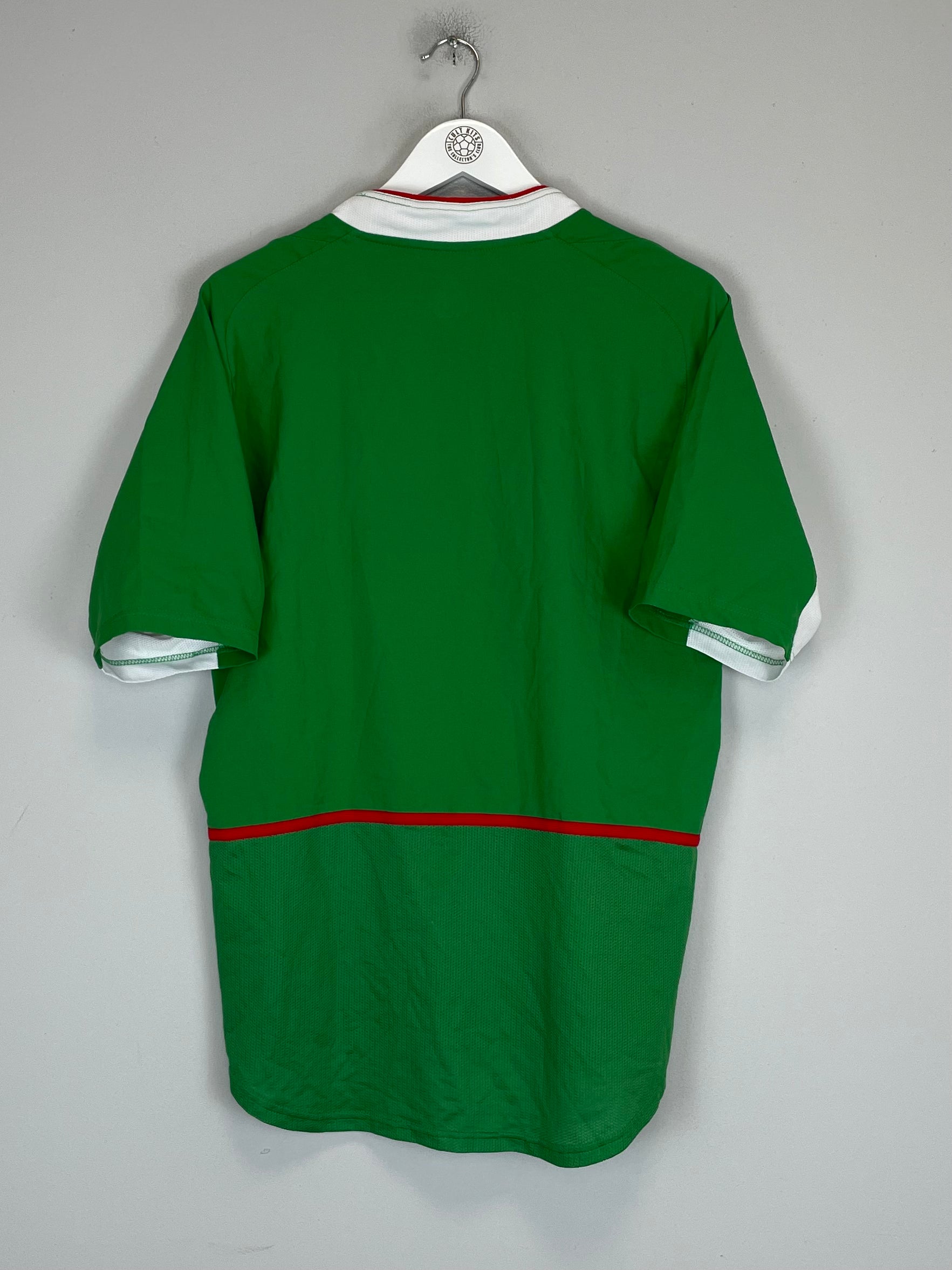 Shop 2003/04 MEXICO HOME SHIRT (M) NIKE, classic football shirts, vintage football shirts & retro soccer jerseys at Cult Kits
