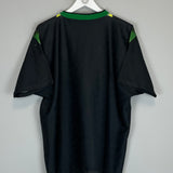 1994/96 CELTIC TRAINING SHIRT (L) UMBRO