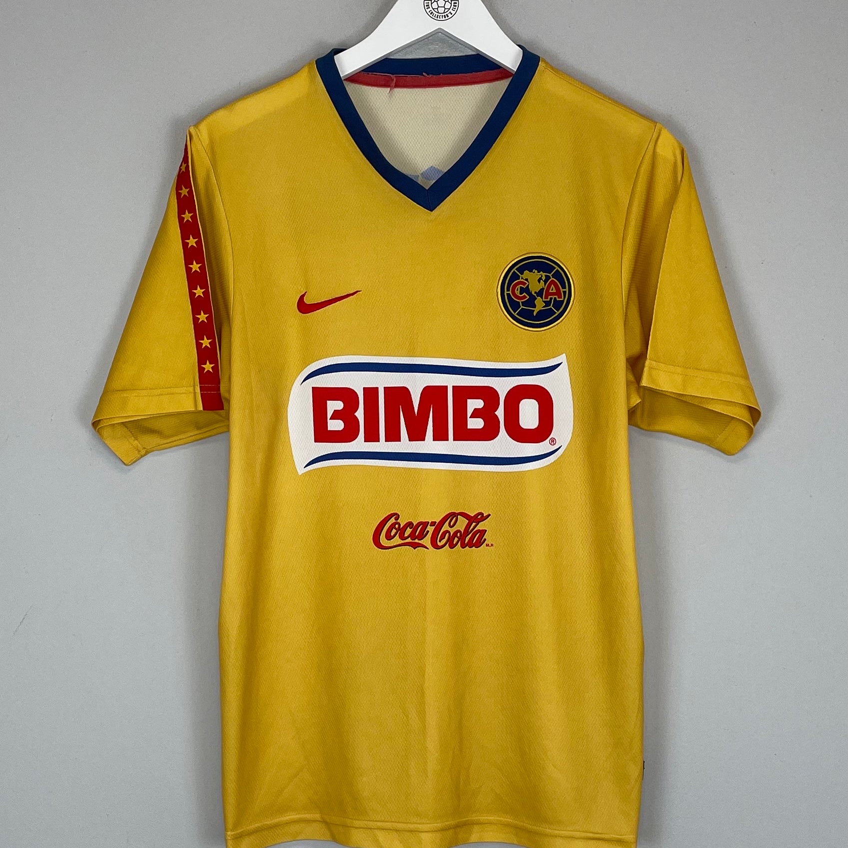 Shop 2006/07 CLUB AMERICA TRAINING SHIRT (M) NIKE, classic football shirts, vintage football shirts & retro soccer jerseys at Cult Kits