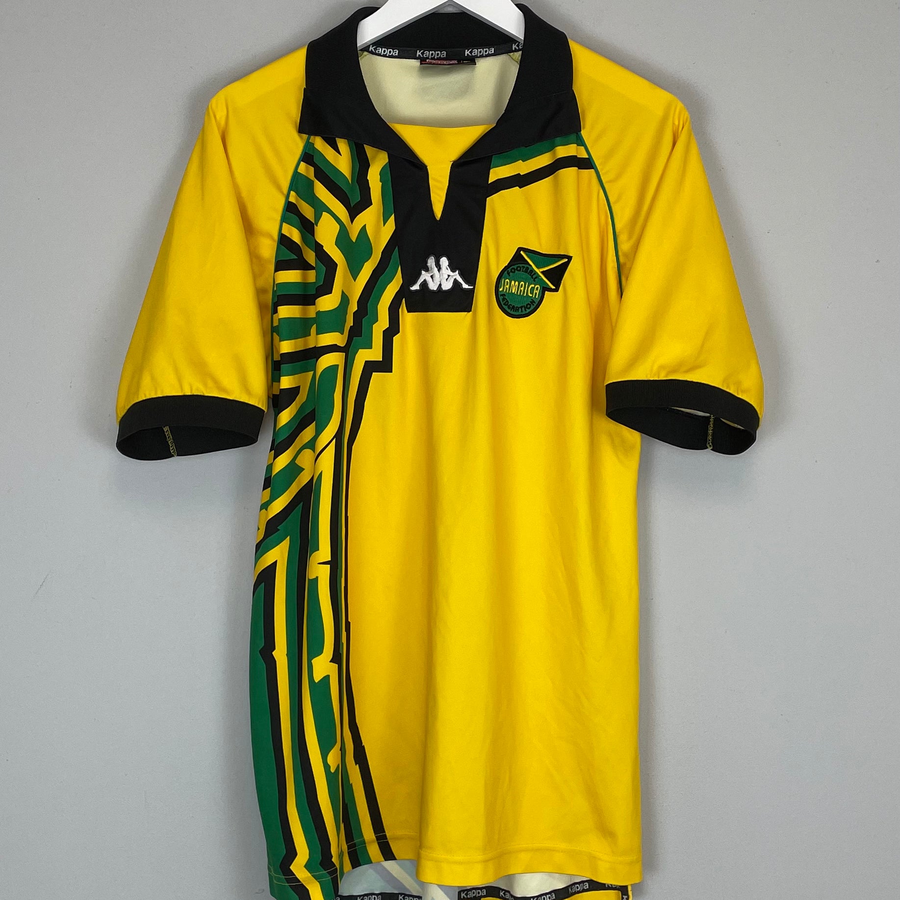 Shop 1998/00 JAMAICA HOME SHIRT (XL) KAPPA, classic football shirts, vintage football shirts & retro soccer jerseys at Cult Kits