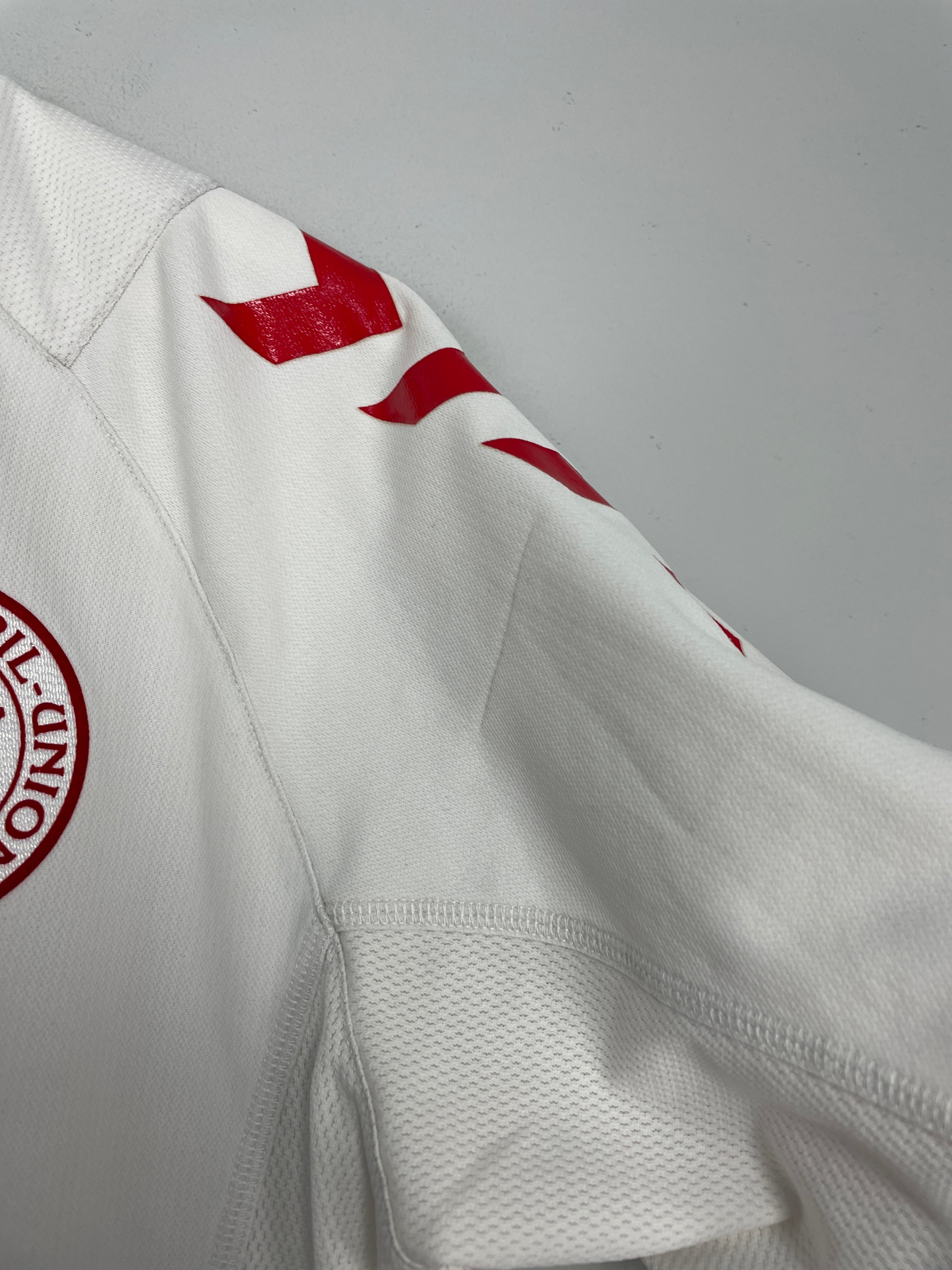Shop 2003/04 DENMARK AWAY SHIRT (L) HUMMEL, classic football shirts, vintage football shirts & retro soccer jerseys at Cult Kits