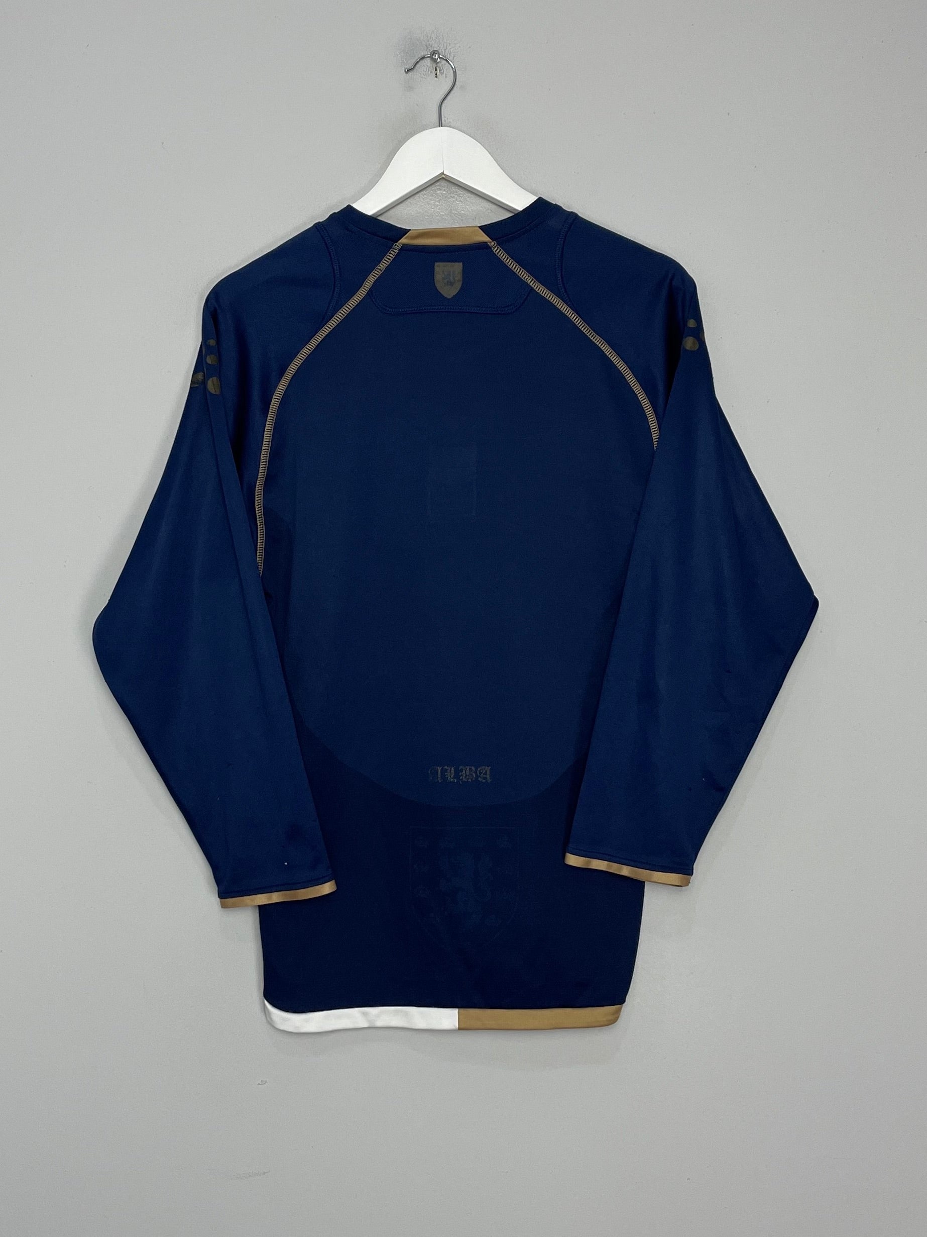 Shop 2006/07 SCOTLAND L/S HOME SHIRT (S) DIADORA, classic football shirts, vintage football shirts & retro soccer jerseys at Cult Kits