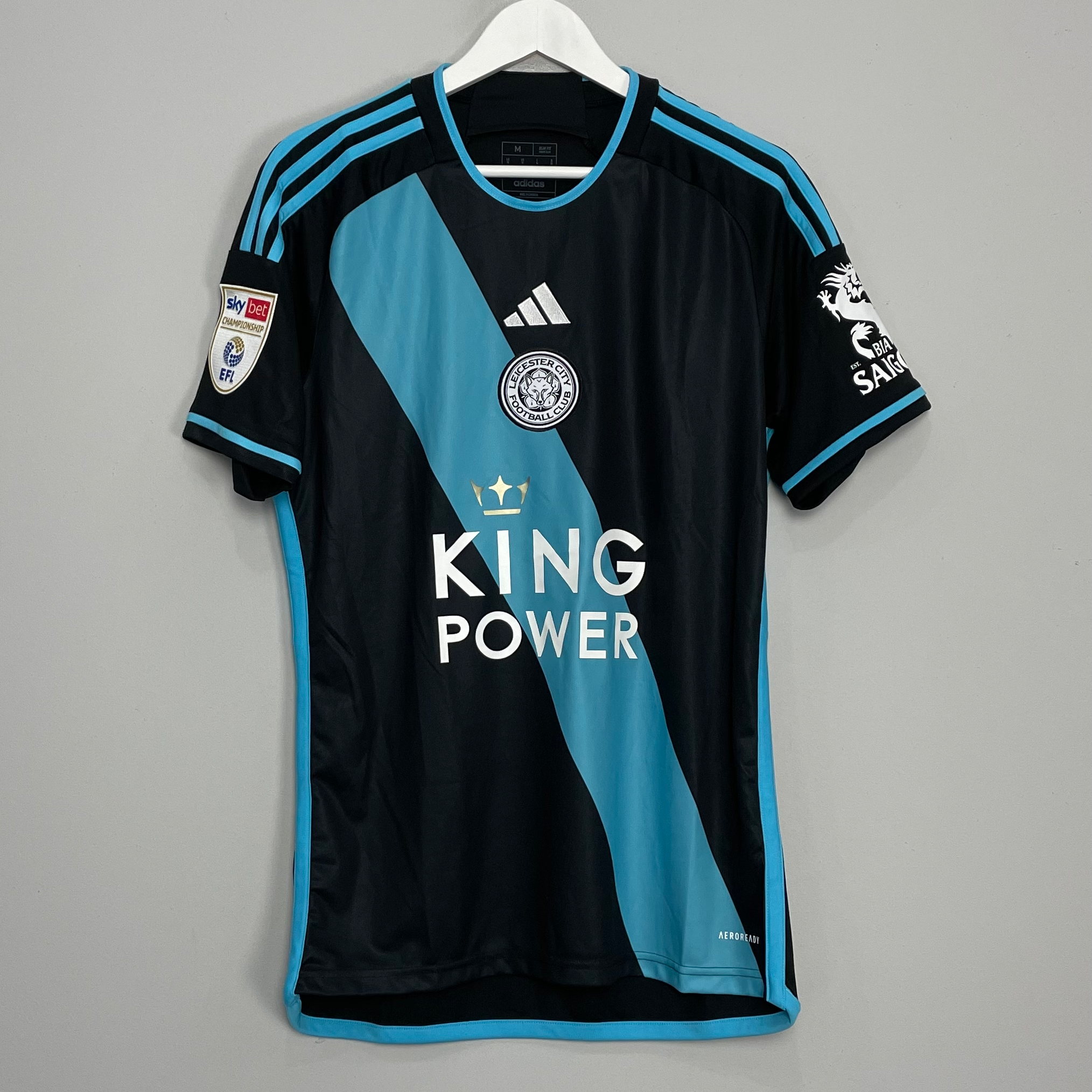 Shop 2023/24 LEICESTER CITY AWAY SHIRT (M) ADIDAS, classic football shirts, vintage football shirts & retro soccer jerseys at Cult Kits
