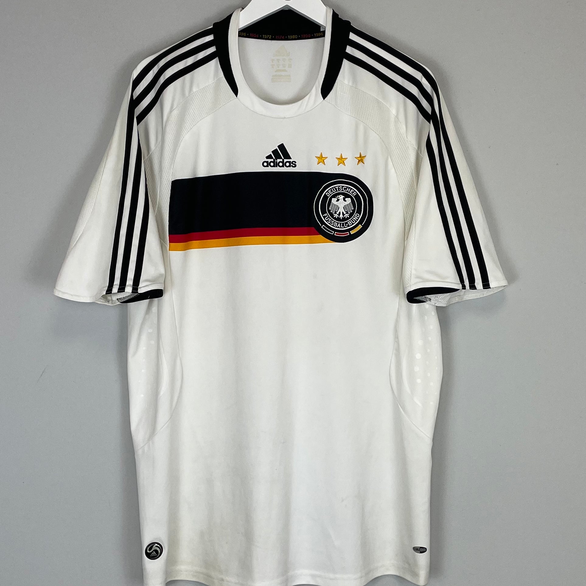 Shop 2008/09 GERMANY HOME SHIRT (XL) ADIDAS, classic football shirts, vintage football shirts & retro soccer jerseys at Cult Kits