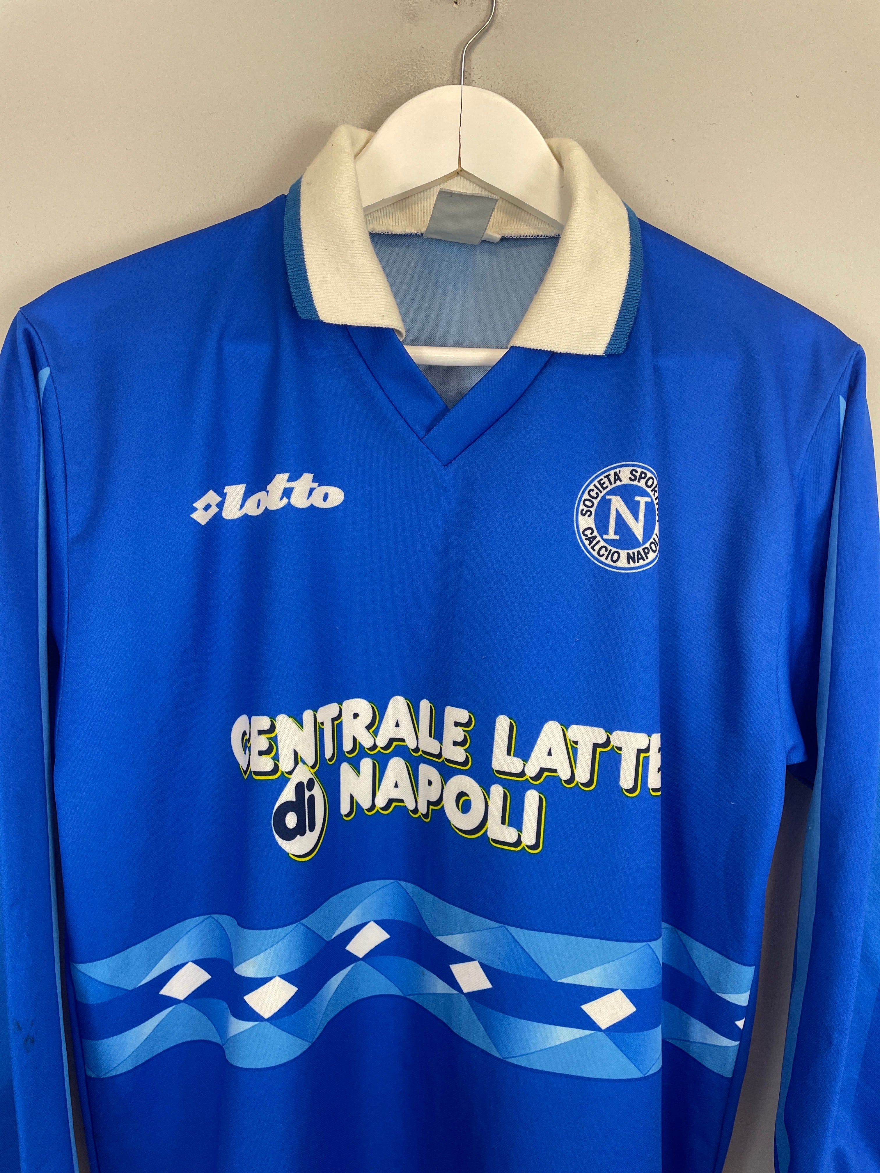 Shop 1996/97 NAPOLI L/S HOME SHIRT (M) LOTTO, classic football shirts, vintage football shirts & retro soccer jerseys at Cult Kits