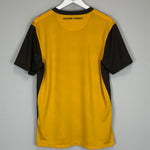 Shop 2012/13 KAIZER CHIEFS HOME SHIRT (L) NIKE, classic football shirts, vintage football shirts & retro soccer jerseys at Cult Kits