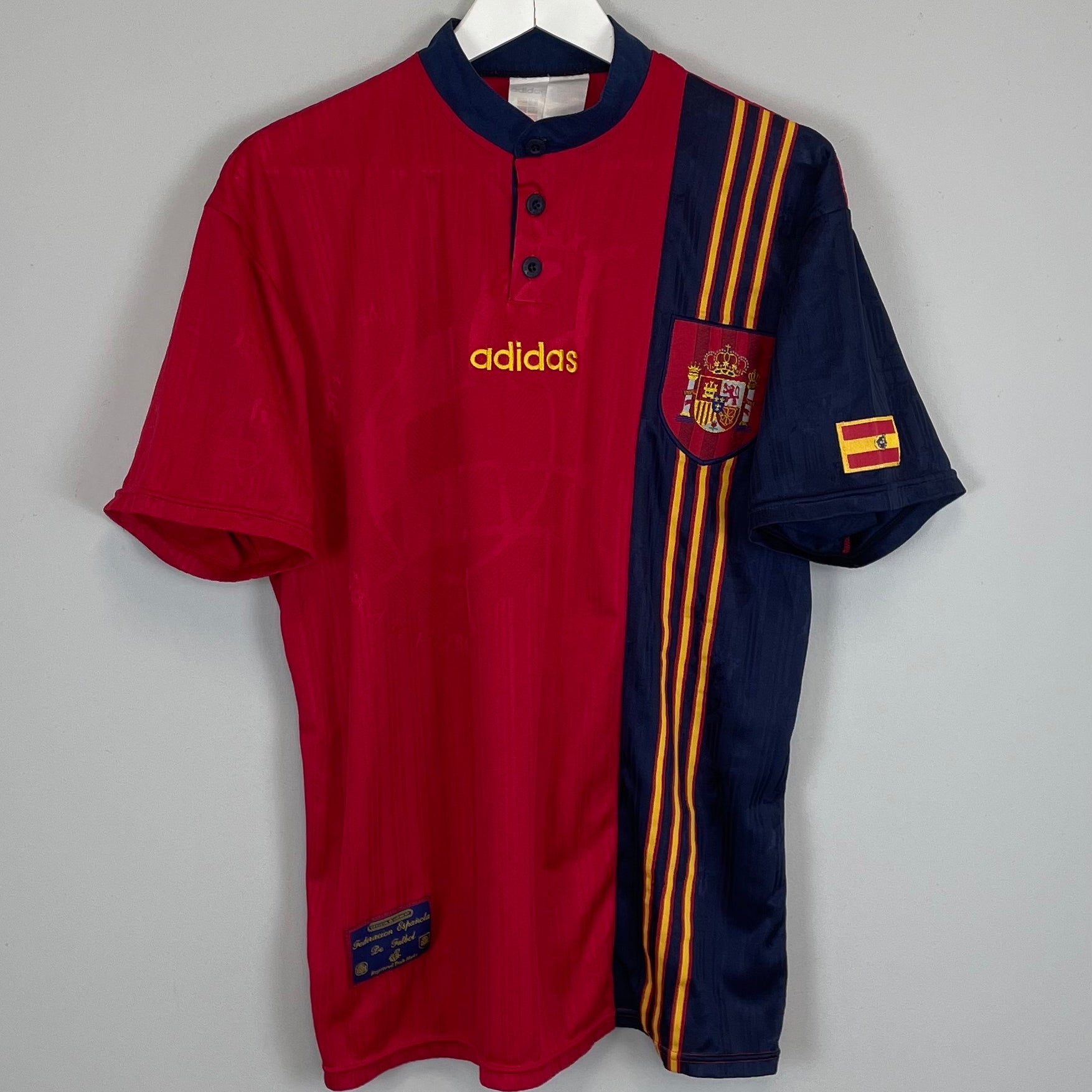 Shop 1996/98 SPAIN HOME SHIRT (L) ADIDAS, classic football shirts, vintage football shirts & retro soccer jerseys at Cult Kits