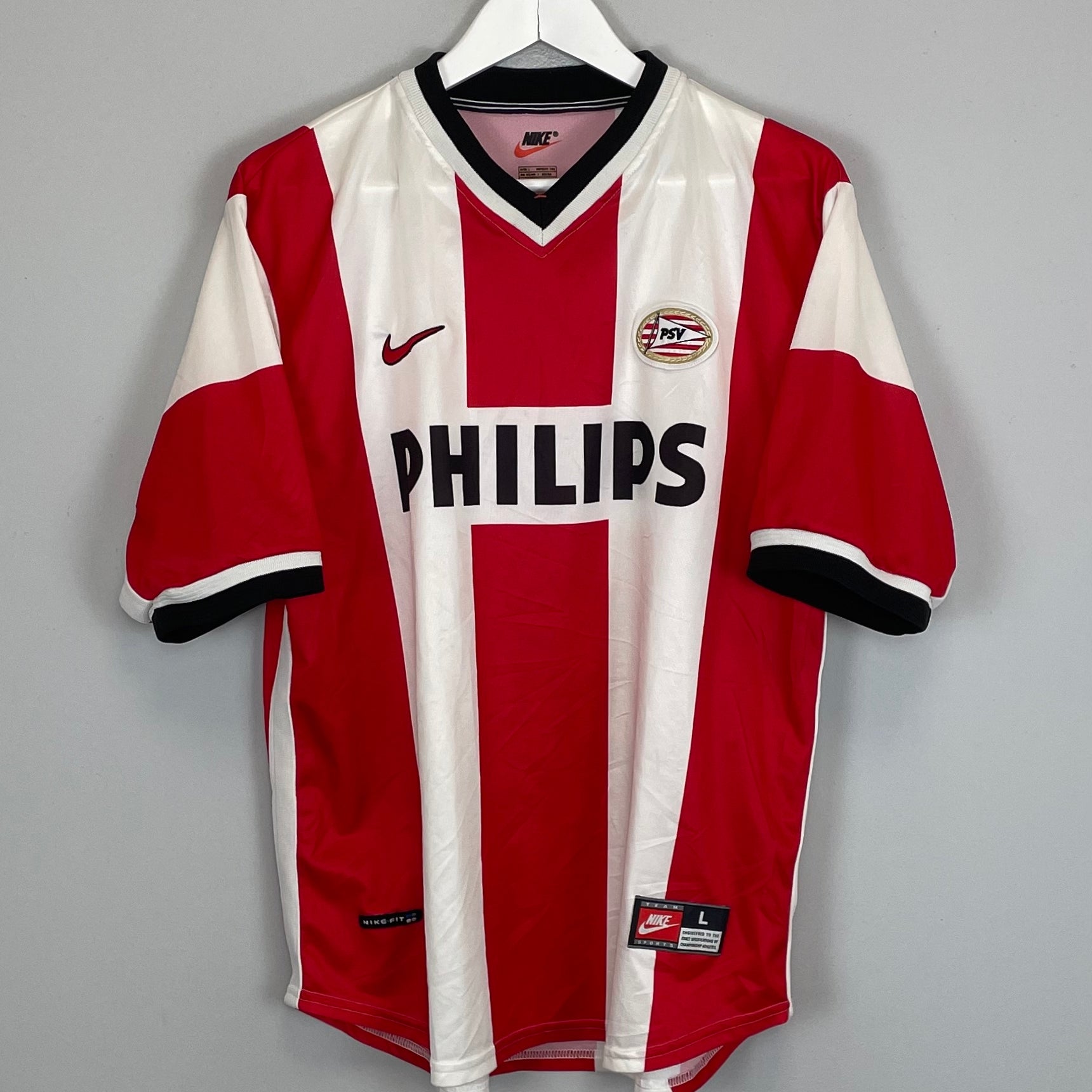 Shop 1999/00 PSV HOME SHIRT (L) NIKE, classic football shirts, vintage football shirts & retro soccer jerseys at Cult Kits