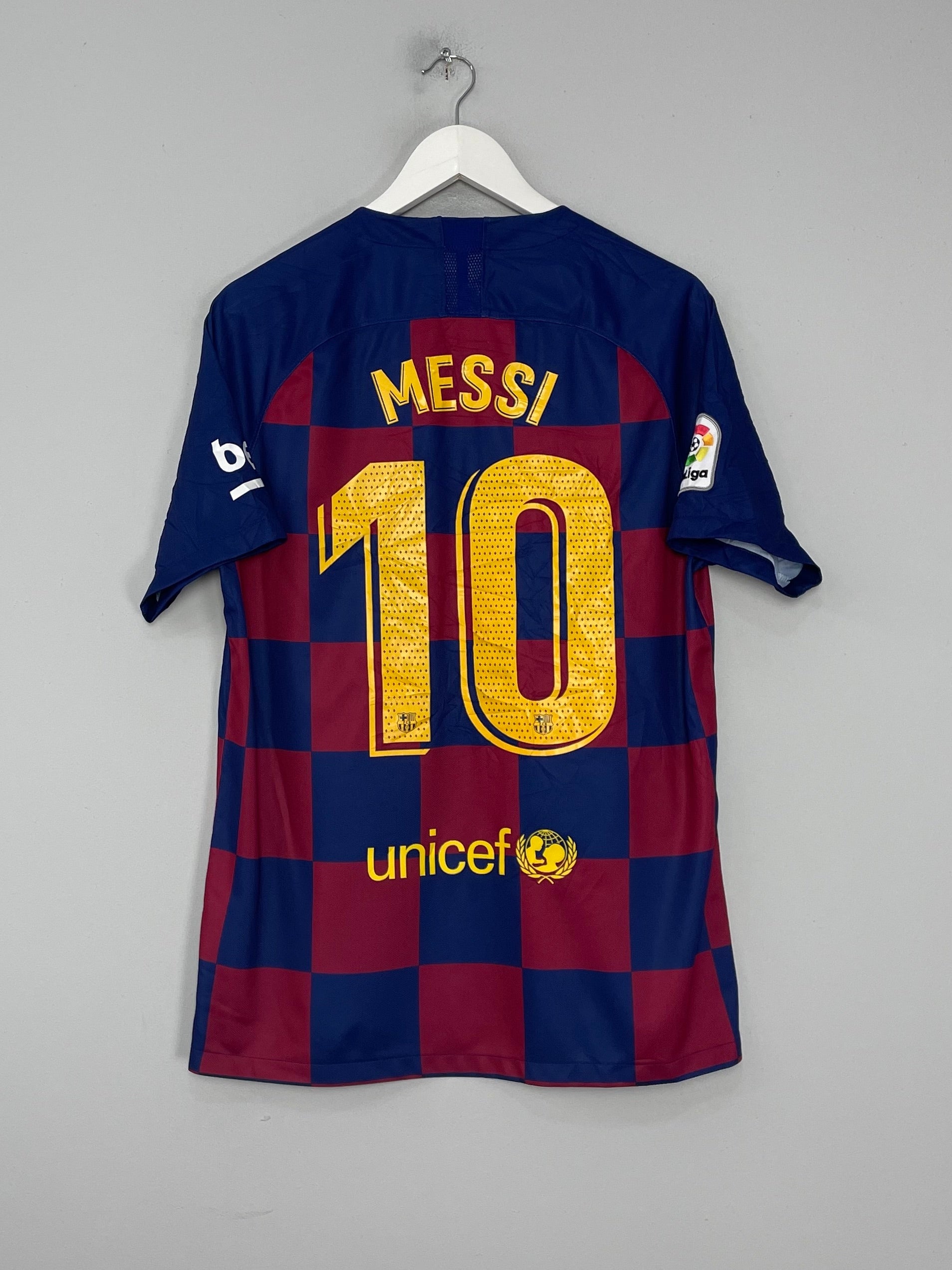 Shop 2019/20 BARCELONA MESSI #10 HOME SHIRT (L) NIKE, classic football shirts, vintage football shirts & retro soccer jerseys at Cult Kits