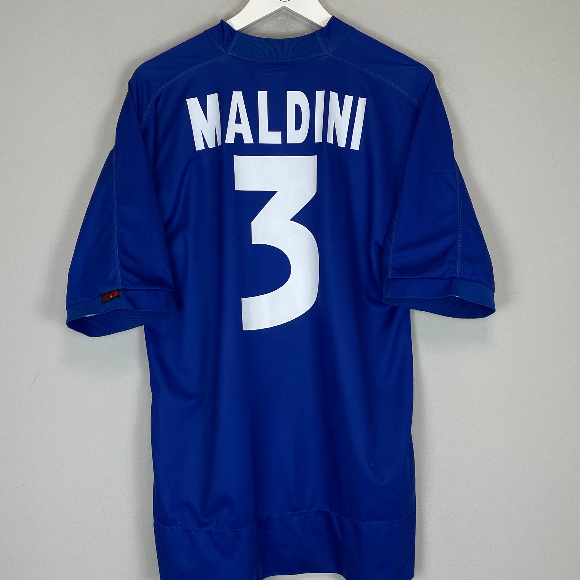 Shop 1998/99 ITALY MALDINI #3 HOME SHIRT (XXL) KAPPA, classic football shirts, vintage football shirts & retro soccer jerseys at Cult Kits