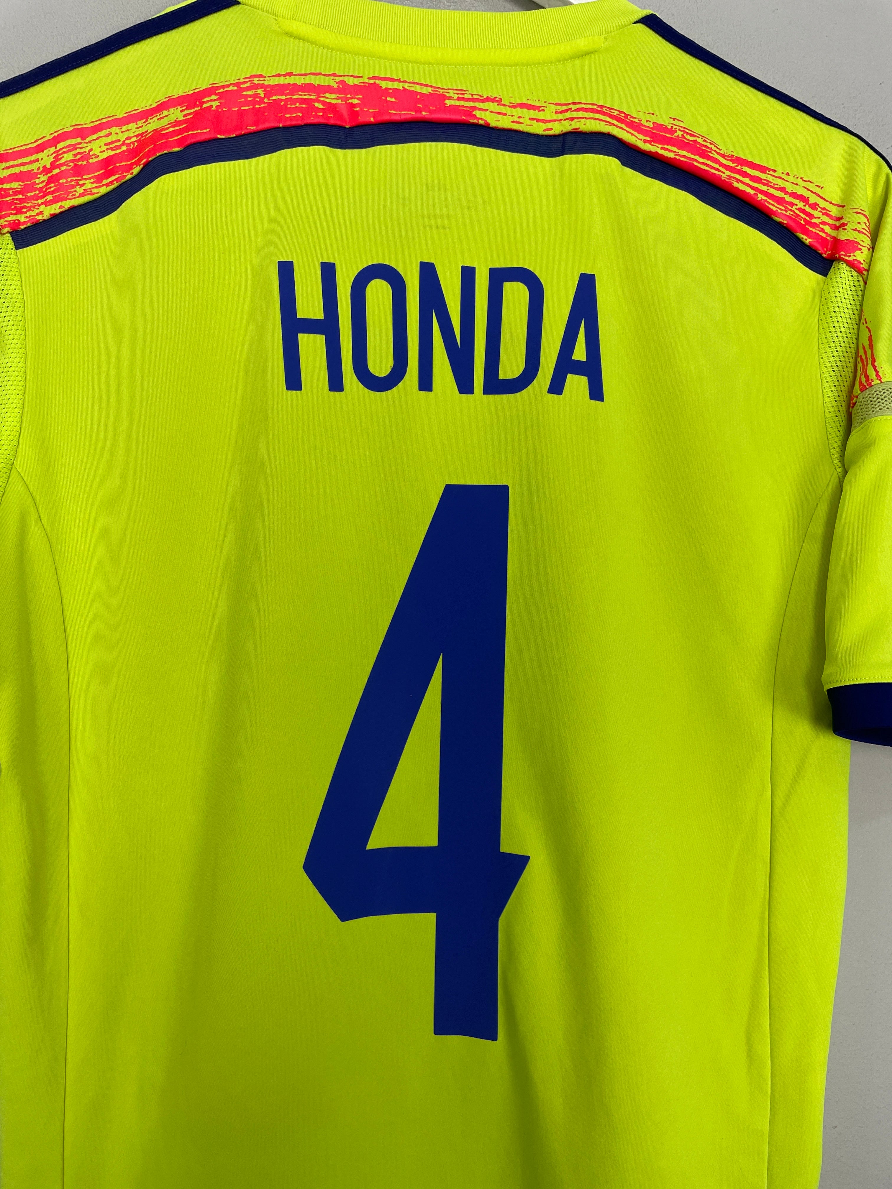 Shop 2014/15 JAPAN HONDA #4 AWAY SHIRT (S) ADIDAS, classic football shirts, vintage football shirts & retro soccer jerseys at Cult Kits