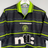 Shop 1999/00 CELTIC LARSSON #7 AWAY SHIRT (L) UMBRO, classic football shirts, vintage football shirts & retro soccer jerseys at Cult Kits