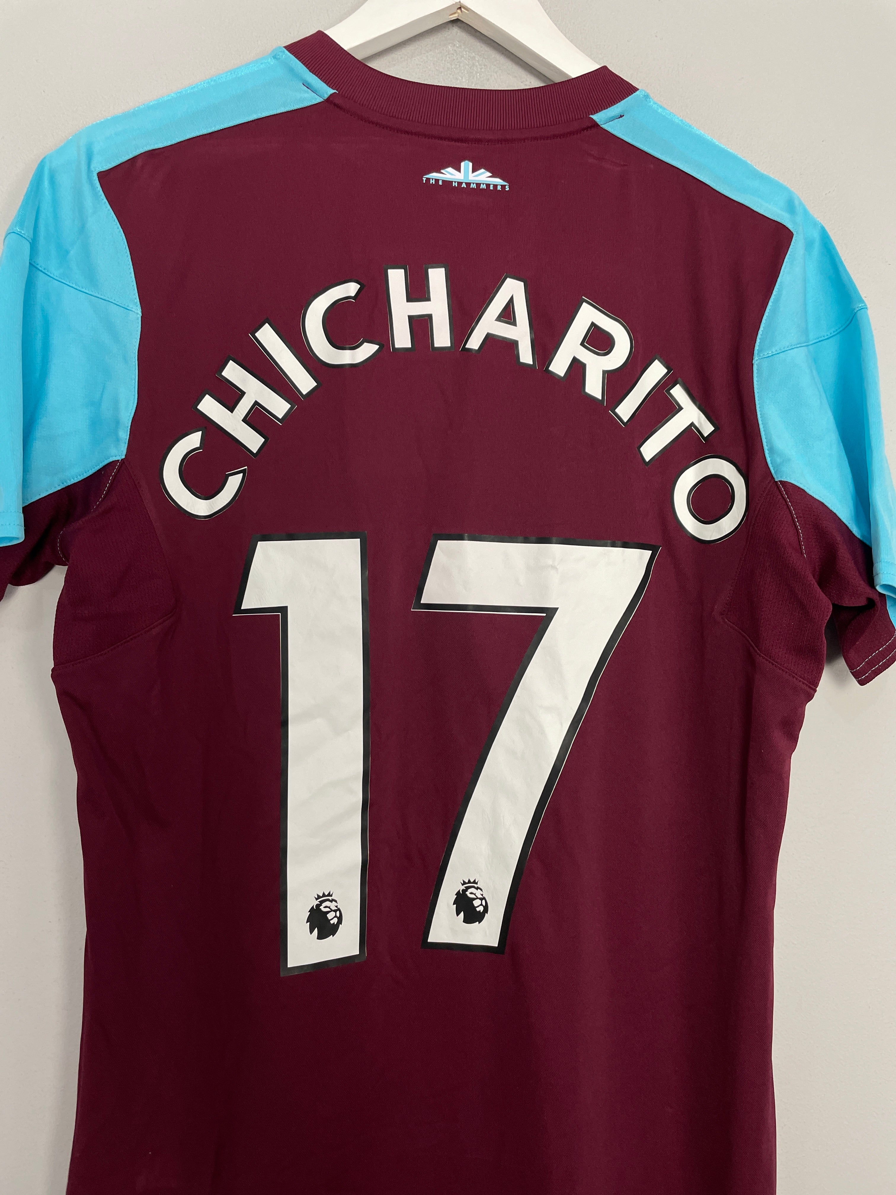 Shop 2017/18 WEST HAM CHICHARITO #17 HOME SHIRT (M) UMBRO, classic football shirts, vintage football shirts & retro soccer jerseys at Cult Kits