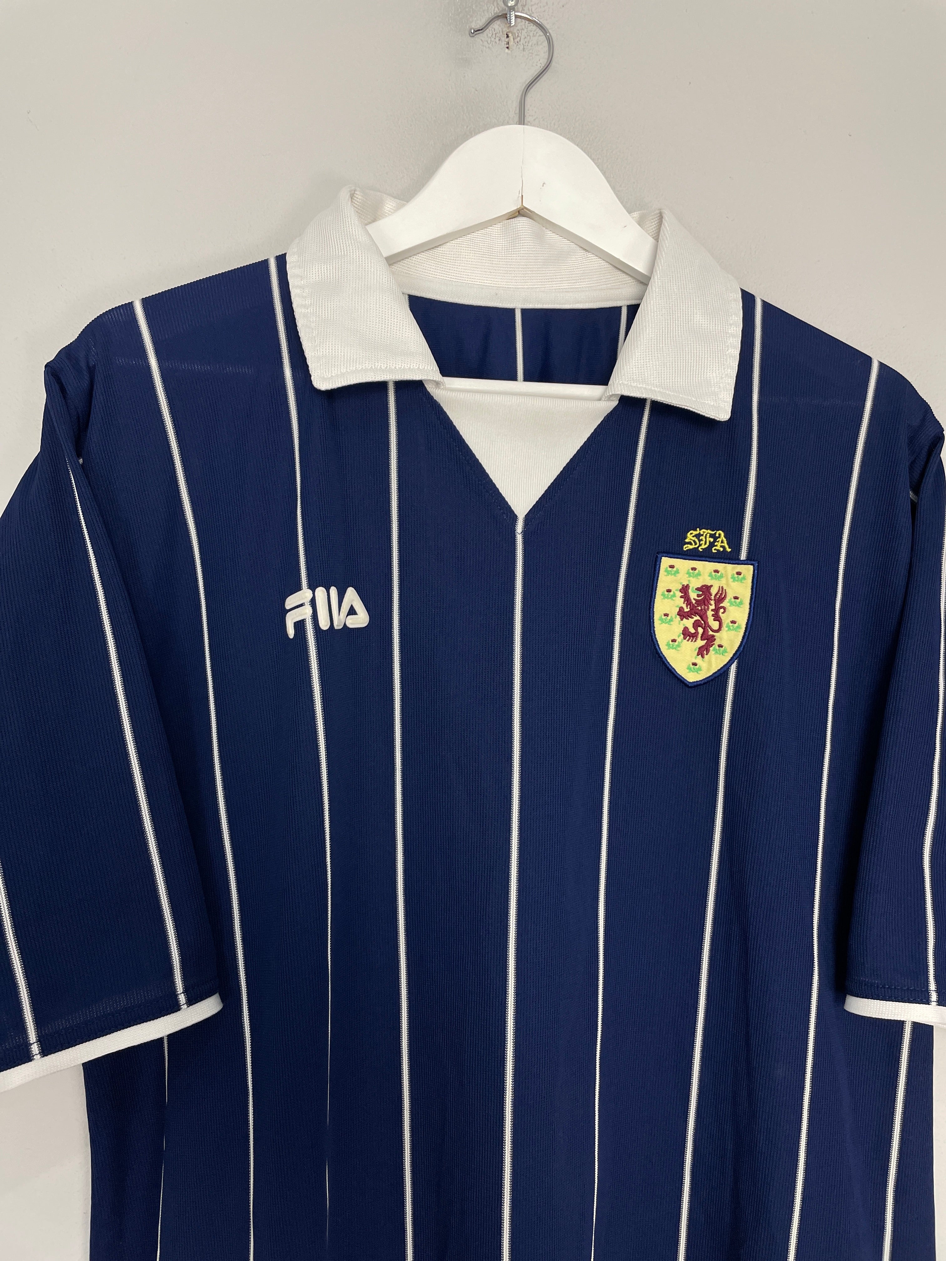 Shop 2002/03 SCOTLAND HOME SHIRT (XL) FILA, classic football shirts, vintage football shirts & retro soccer jerseys at Cult Kits