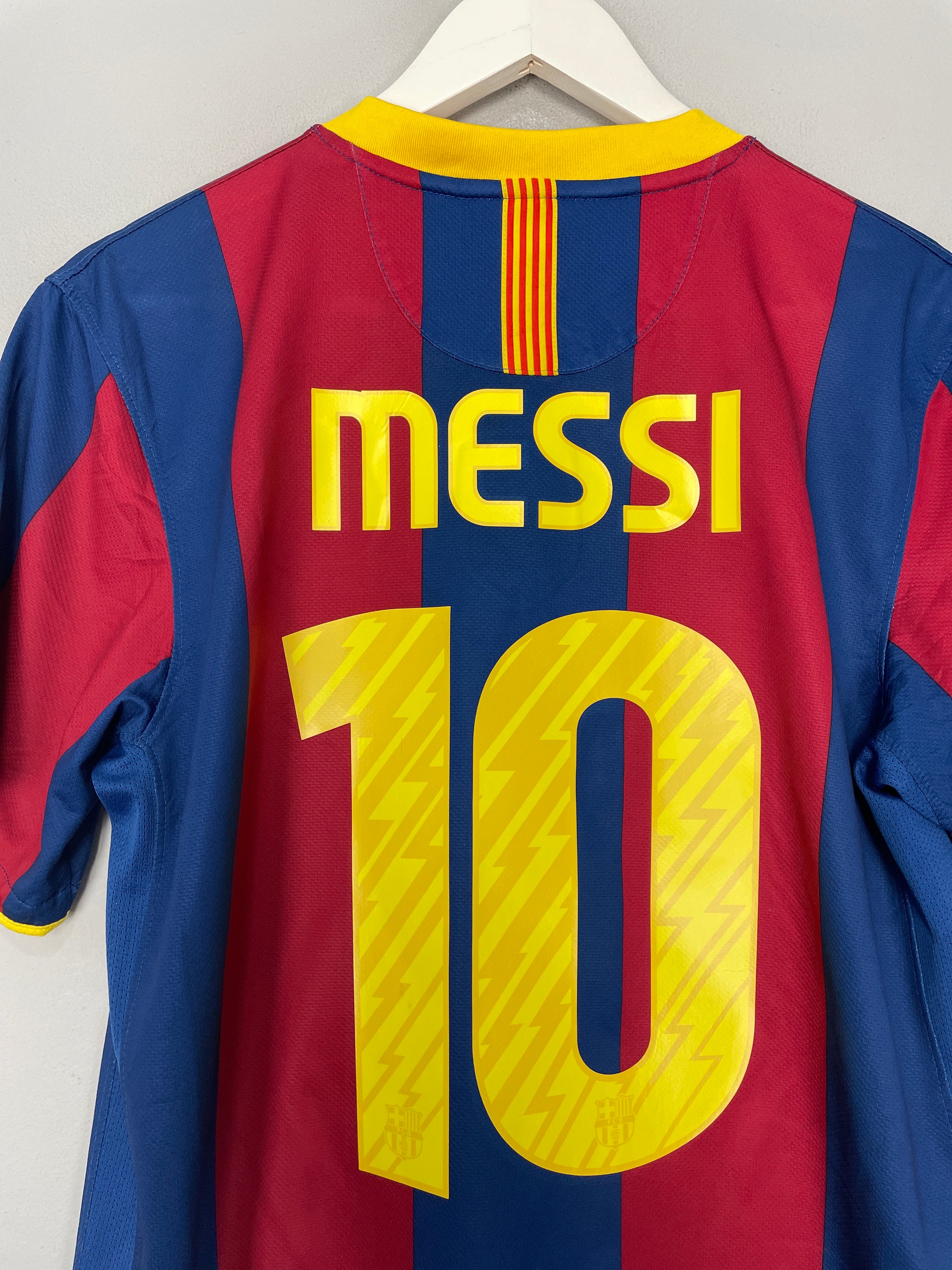 Shop 2010/11 BARCELONA MESSI #10 HOME SHIRT (M) NIKE, classic football shirts, vintage football shirts & retro soccer jerseys at Cult Kits