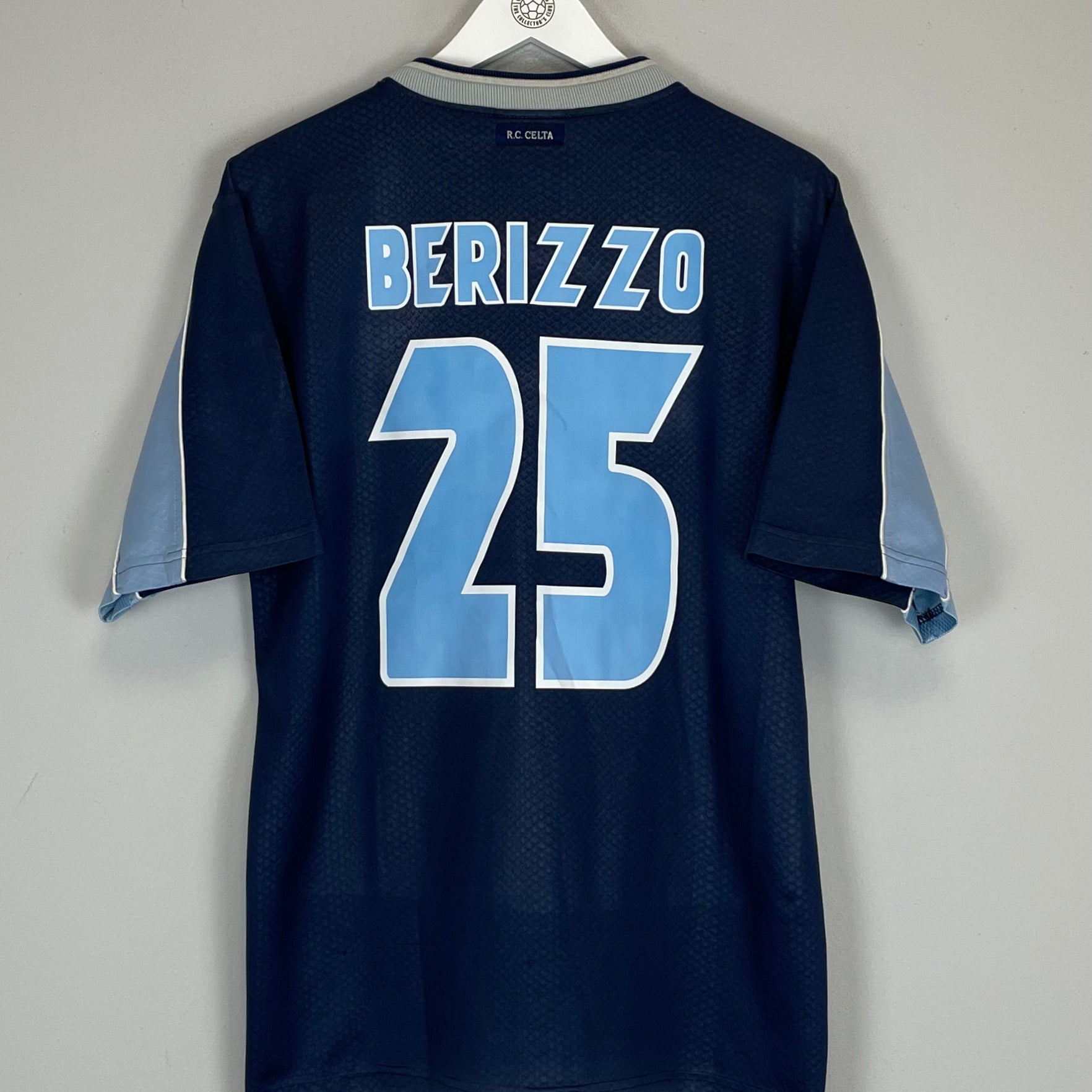 Shop 2000/01 CELTA VIGO BERIZZO #26 AWAY SHIRT (L) UMBRO, classic football shirts, vintage football shirts & retro soccer jerseys at Cult Kits