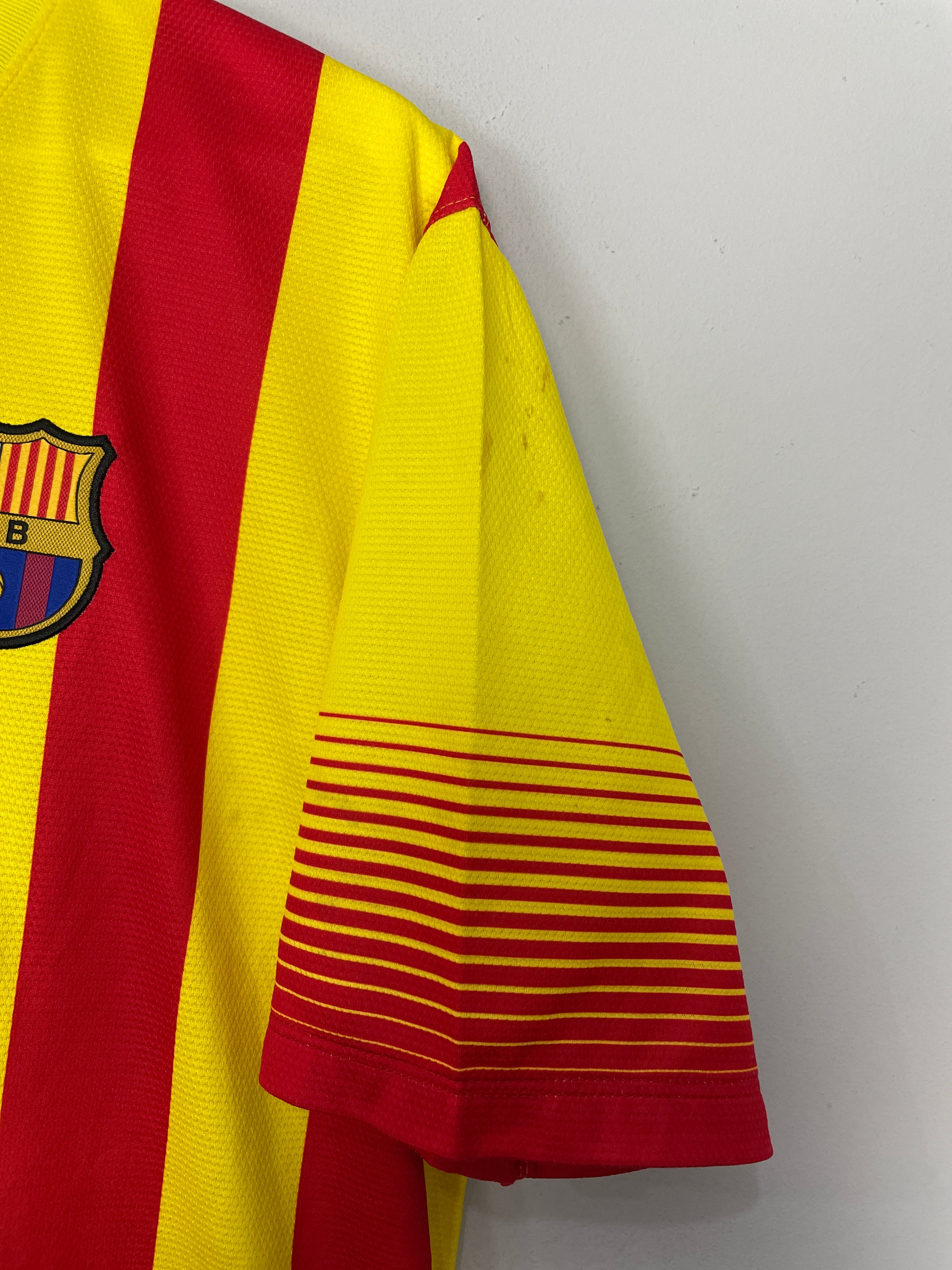 Shop 2013/15 BARCELONA MESSI #10 AWAY SHIRT (XL) NIKE, classic football shirts, vintage football shirts & retro soccer jerseys at Cult Kits