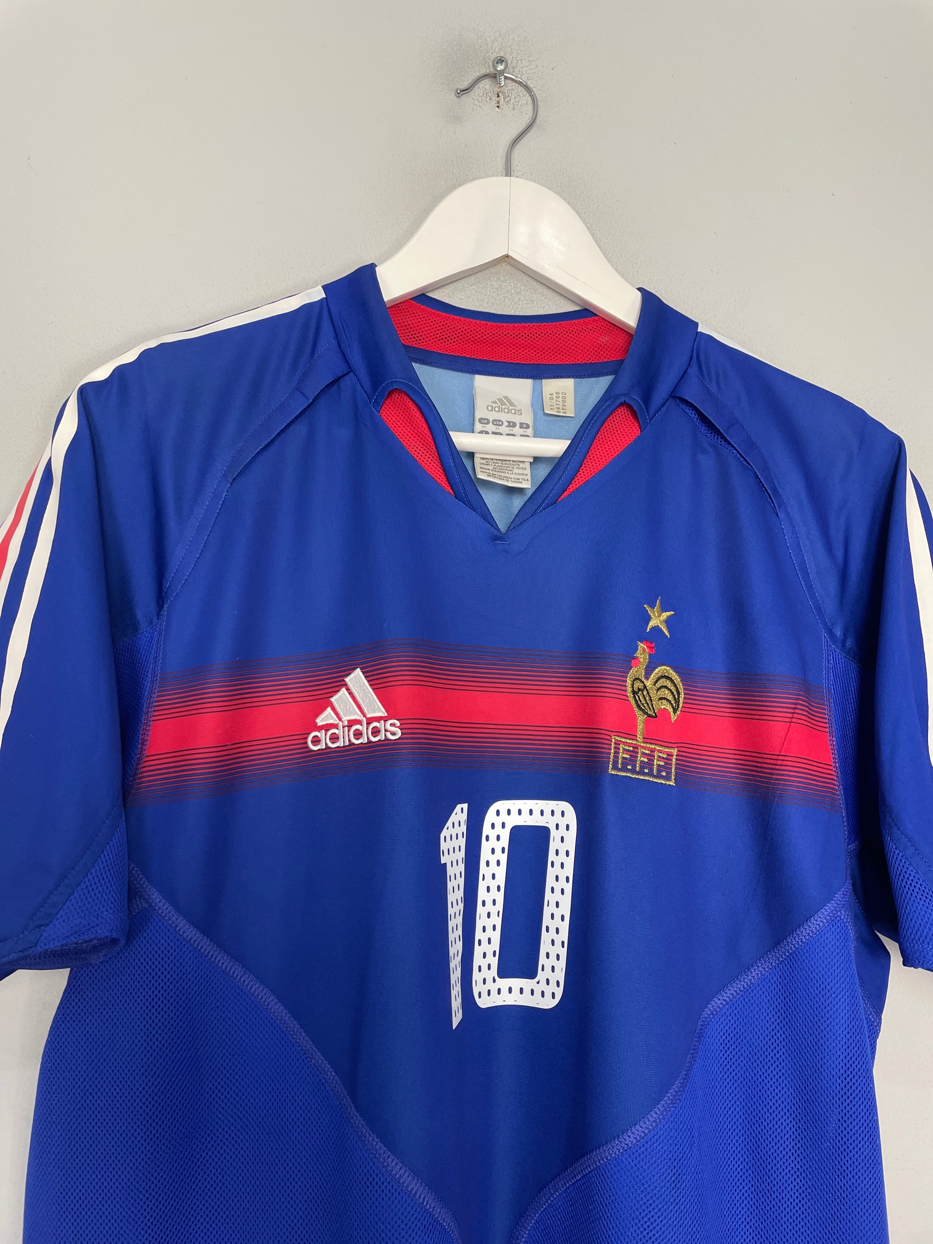 Shop 2004/06 FRANCE ZIDANE #10 HOME SHIRT (M) ADIDAS, classic football shirts, vintage football shirts & retro soccer jerseys at Cult Kits
