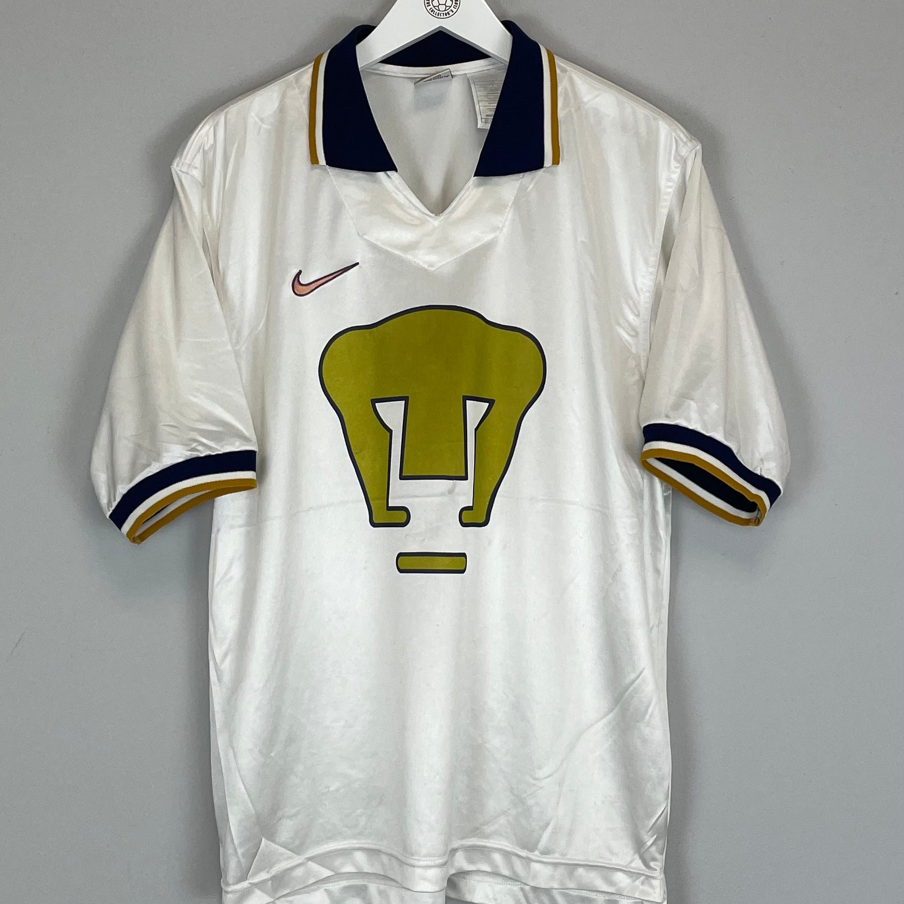 Shop 1996/97 UNAM PUMAS AWAY SHIRT (M) NIKE, classic football shirts, vintage football shirts & retro soccer jerseys at Cult Kits