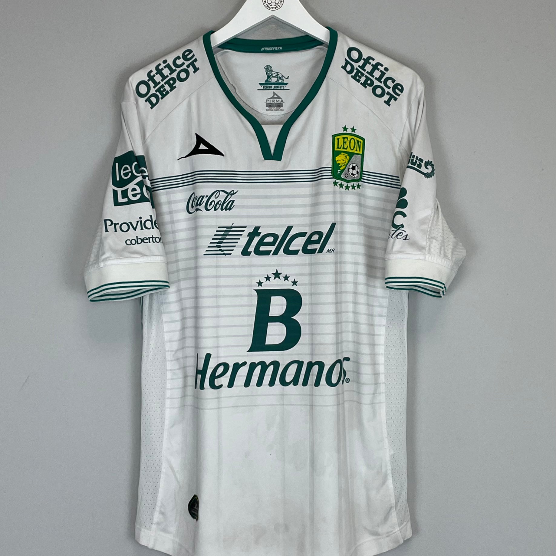 Shop 2015/16 CLUB LEON #25 AWAY SHIRT (XL) PIRMA, classic football shirts, vintage football shirts & retro soccer jerseys at Cult Kits