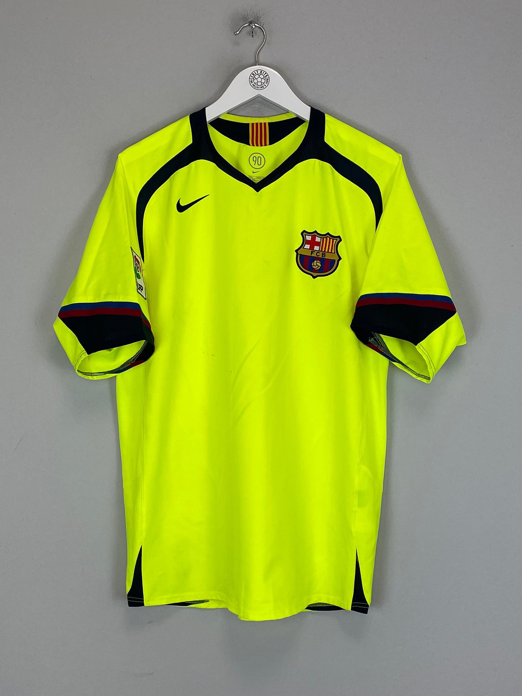 Shop 2005/06 BARCELONA AWAY SHIRT (L) NIKE, classic football shirts, vintage football shirts & retro soccer jerseys at Cult Kits