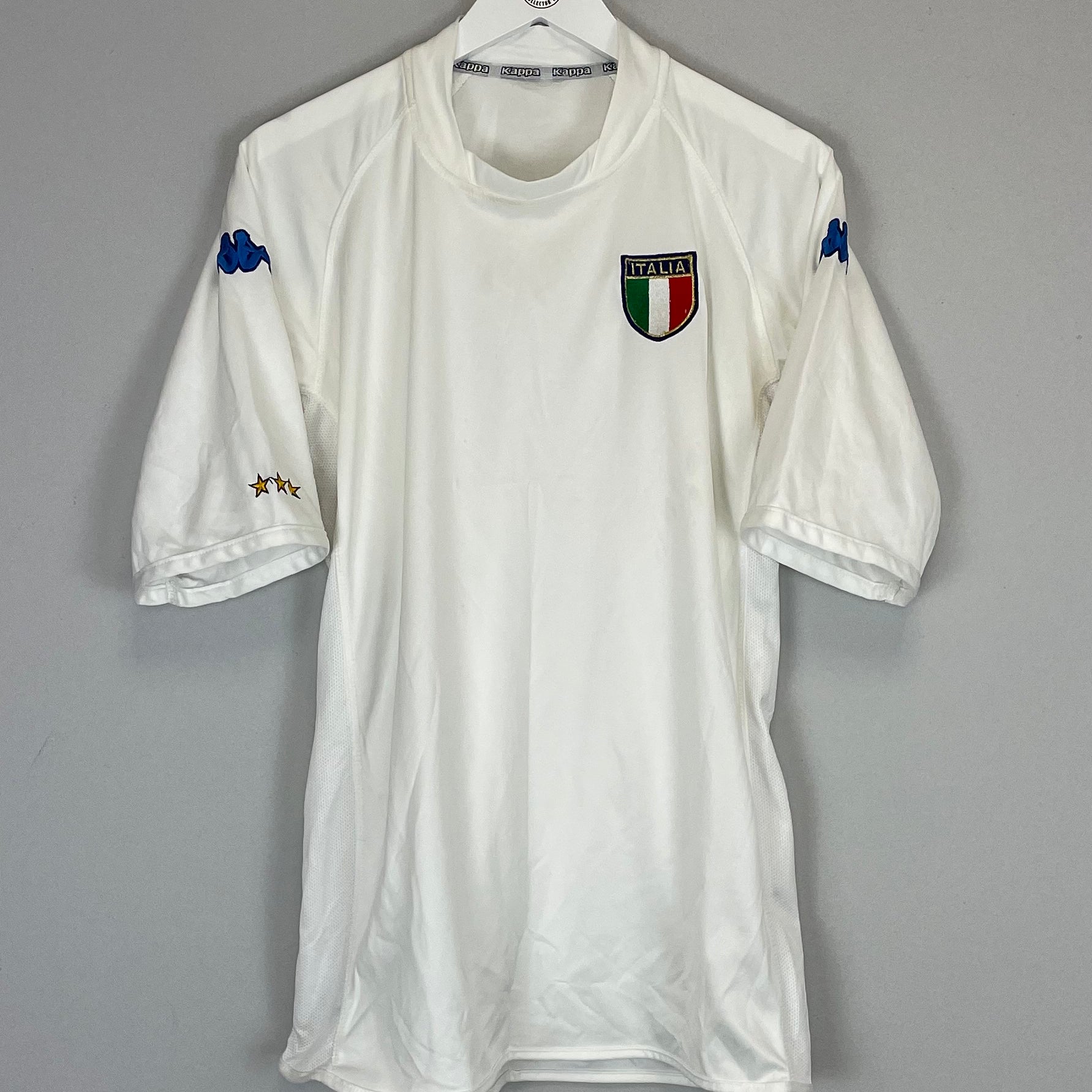 Shop 2002 ITALY AWAY SHIRT (XL) KAPPA, classic football shirts, vintage football shirts & retro soccer jerseys at Cult Kits