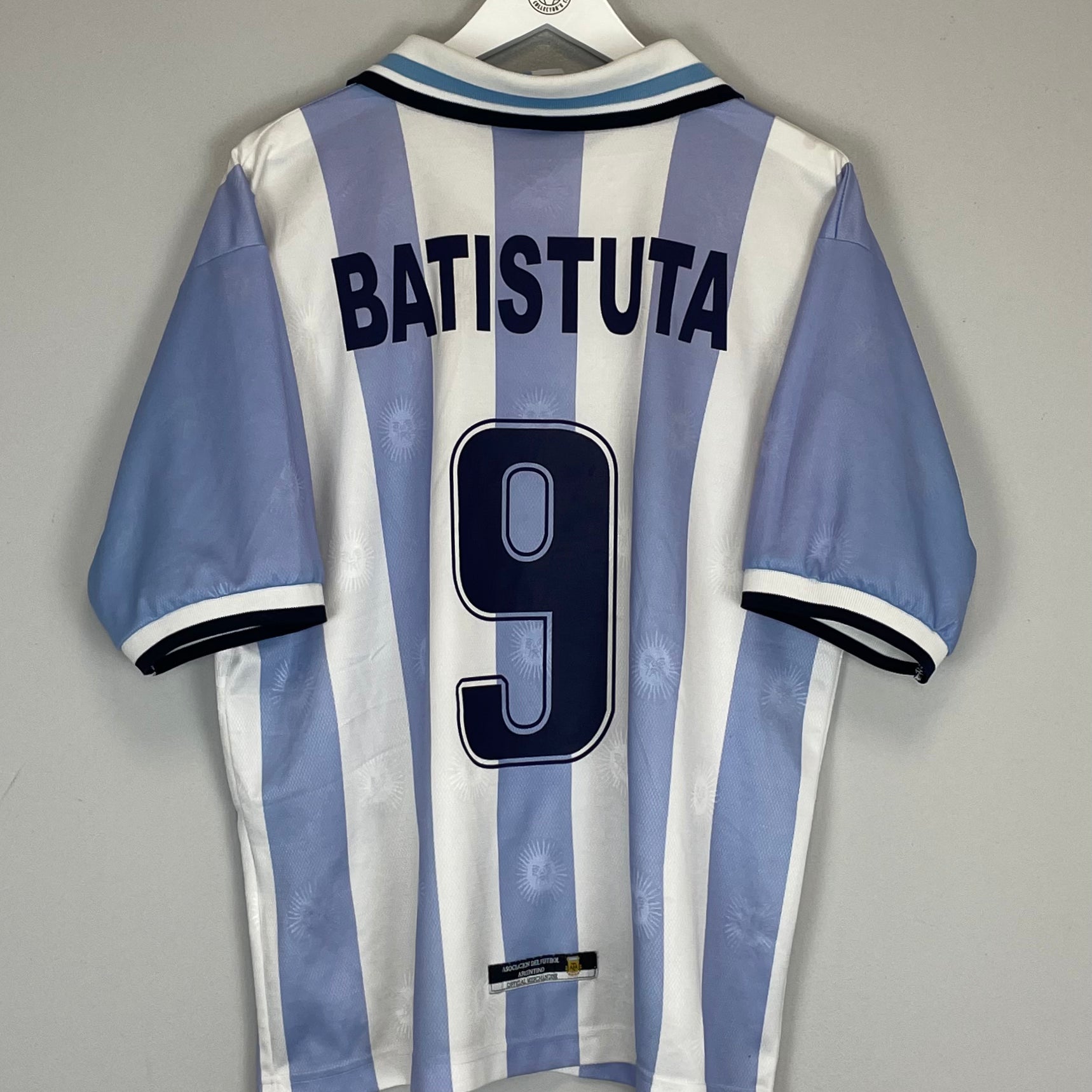 Shop 1999/00 ARGENTINA BATISTUTA #9 HOME SHIRT (M) REEBOK, classic football shirts, vintage football shirts & retro soccer jerseys at Cult Kits