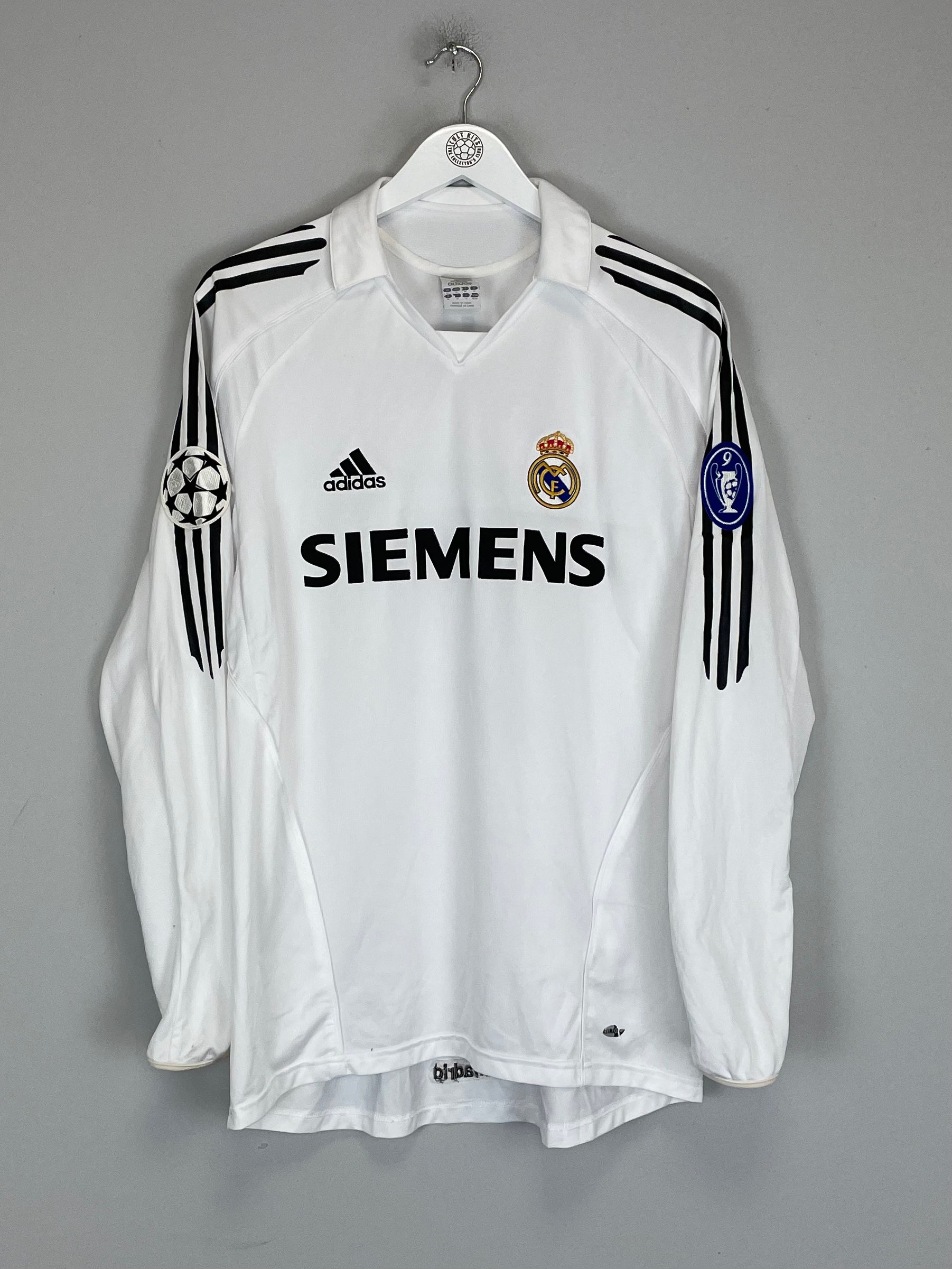 Shop 2005/06 REAL MADRID ZIDANE #5 C/L L/S HOME SHIRT (M) ADIDAS, classic football shirts, vintage football shirts & retro soccer jerseys at Cult Kits