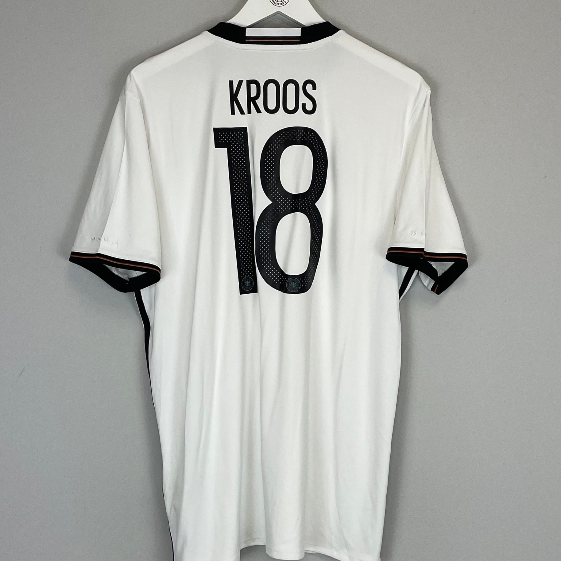 Shop 2016/17 GERMANY KROOS #18 HOME SHIRT (L) ADIDAS, classic football shirts, vintage football shirts & retro soccer jerseys at Cult Kits