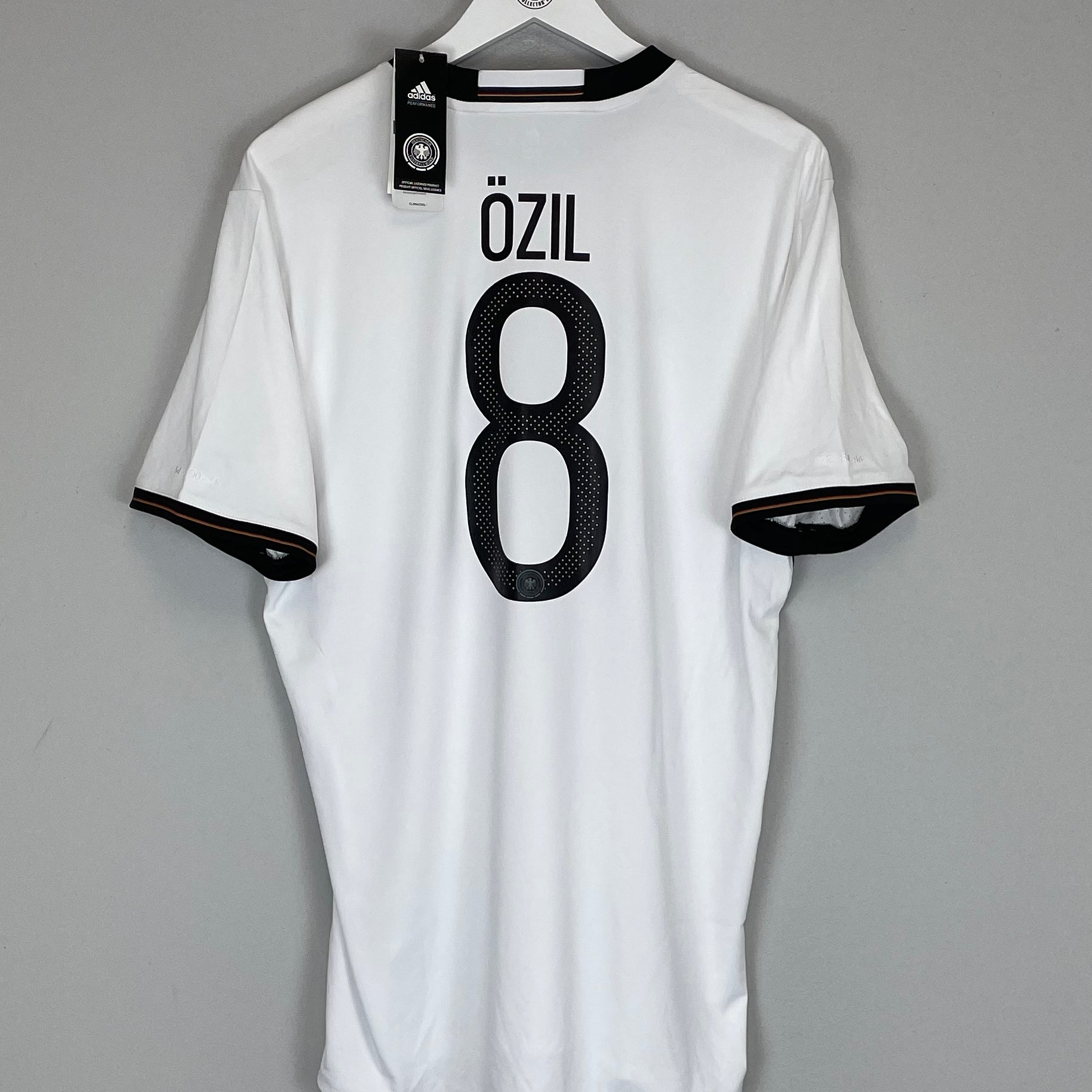 Shop 2016/17 GERMANY OZIL #8 *BNWT* HOME SHIRT (L) ADIDAS, classic football shirts, vintage football shirts & retro soccer jerseys at Cult Kits