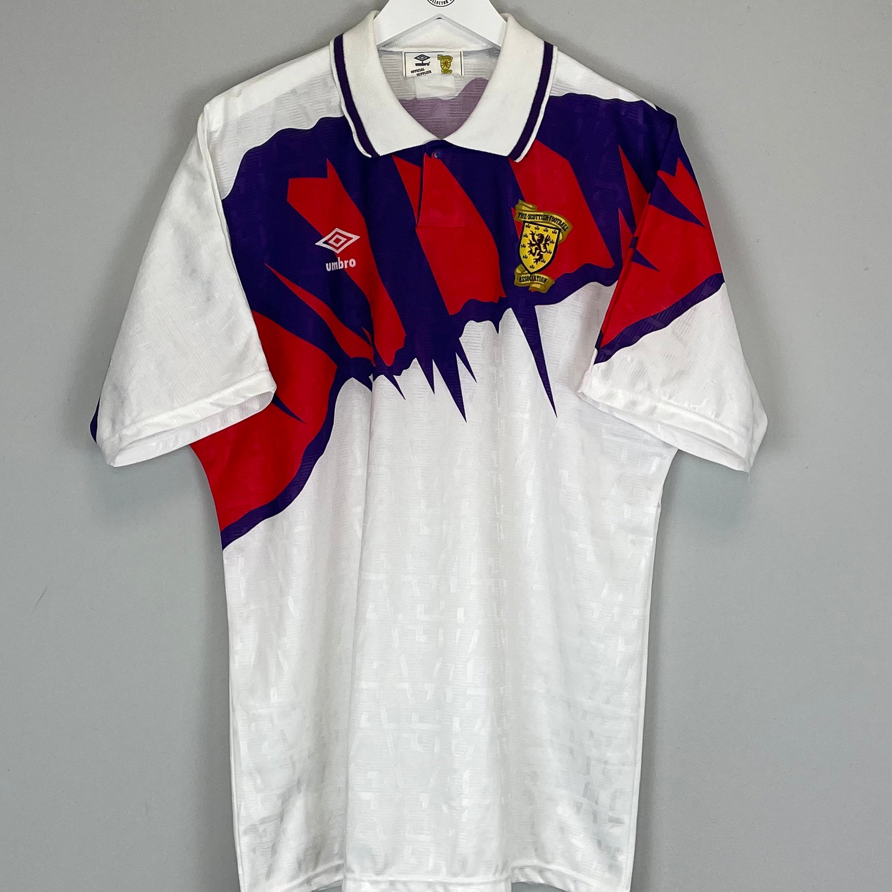 Shop 1991/93 SCOTLAND AWAY SHIRT (XL) UMBRO, classic football shirts, vintage football shirts & retro soccer jerseys at Cult Kits