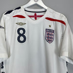 2007/09 England Lampard #8 home shirt by Umbro, size XL, very good condition with faint spot and slight badge fade.