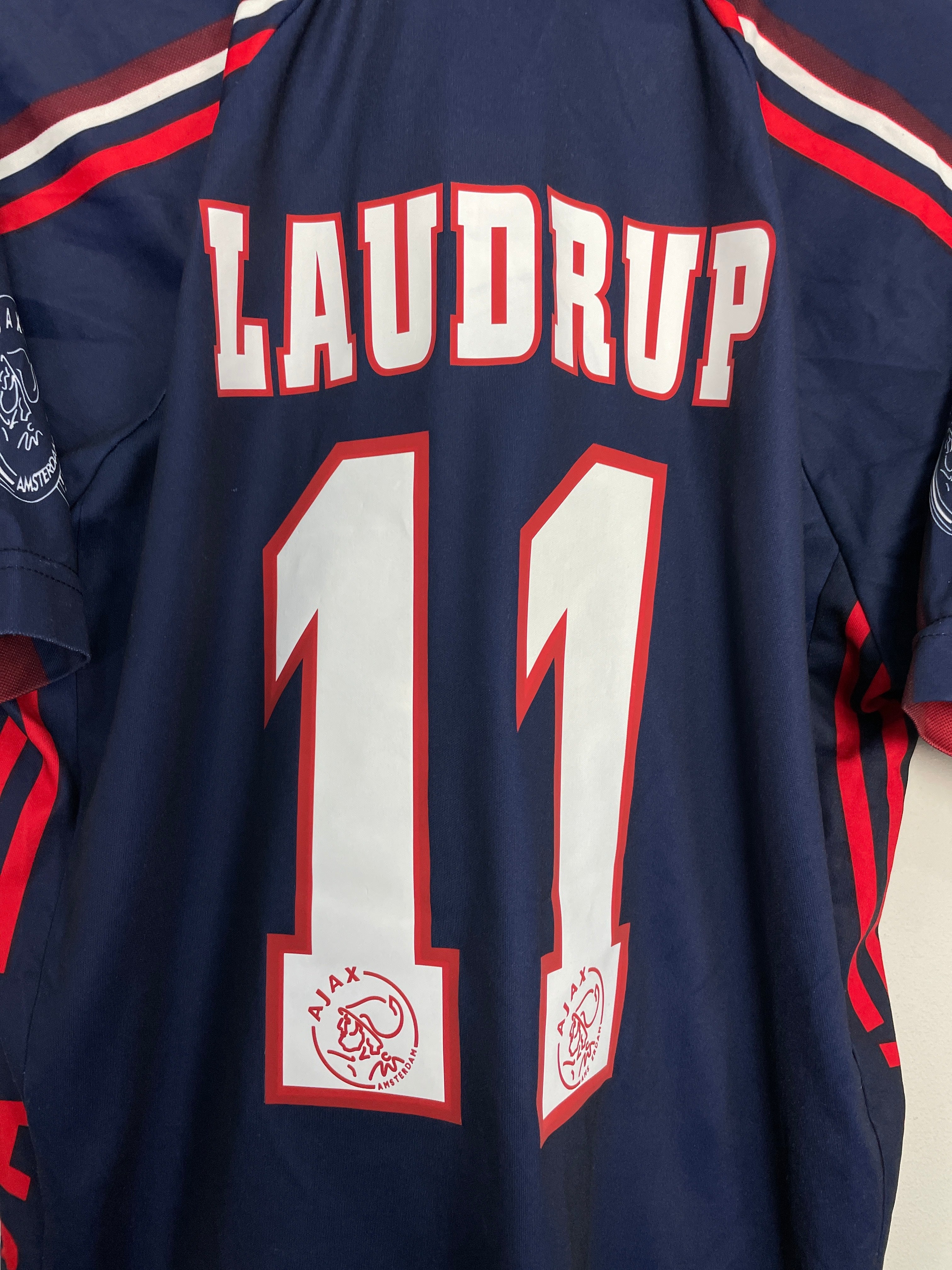Shop 1997/98 AJAX LAUDRUP #11 AWAY SHIRT (L) UMBRO, classic football shirts, vintage football shirts & retro soccer jerseys at Cult Kits