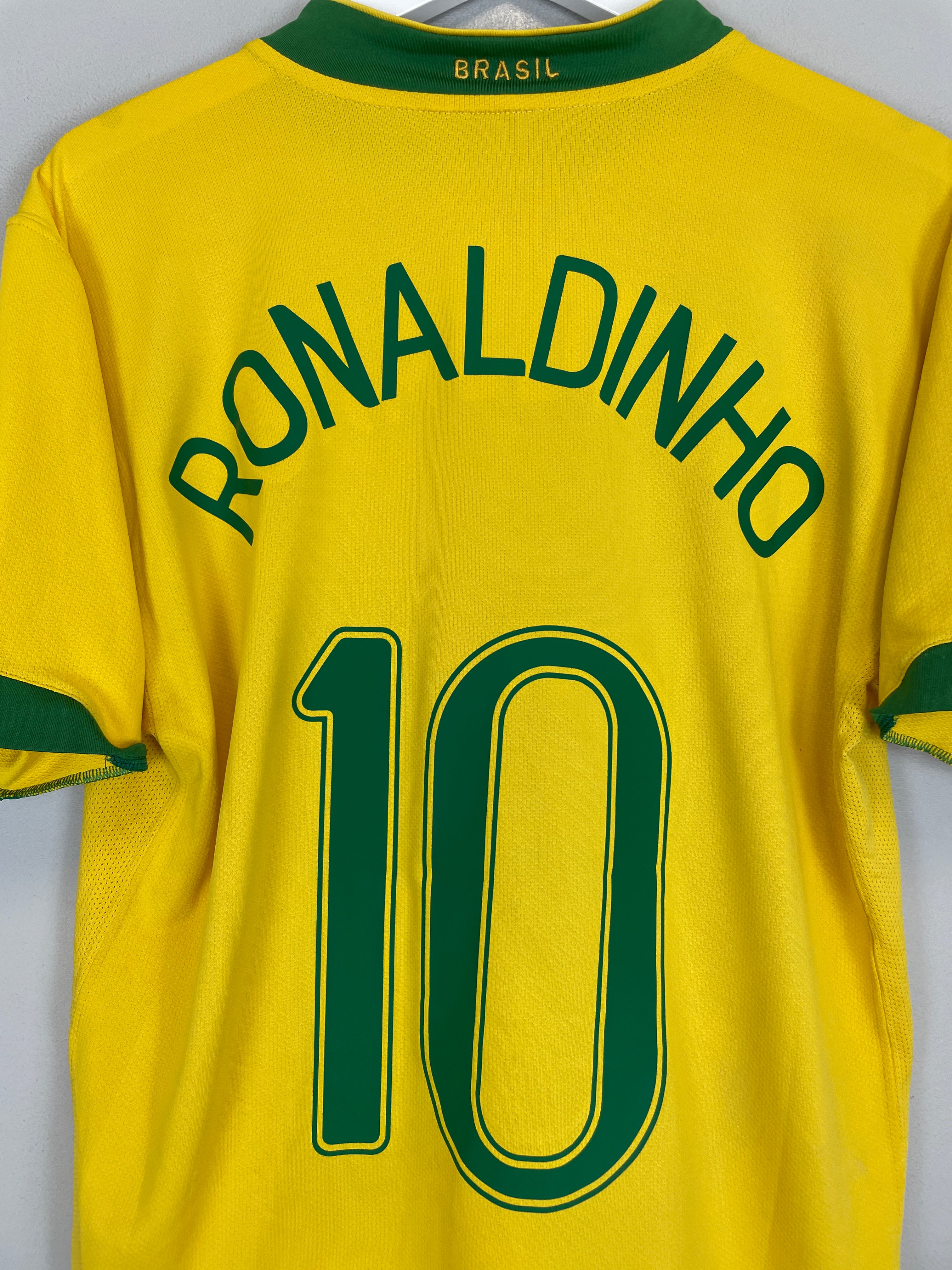 Shop 2006/07 BRAZIL RONALDINHO #10 HOME SHIRT (L) NIKE, classic football shirts, vintage football shirts & retro soccer jerseys at Cult Kits