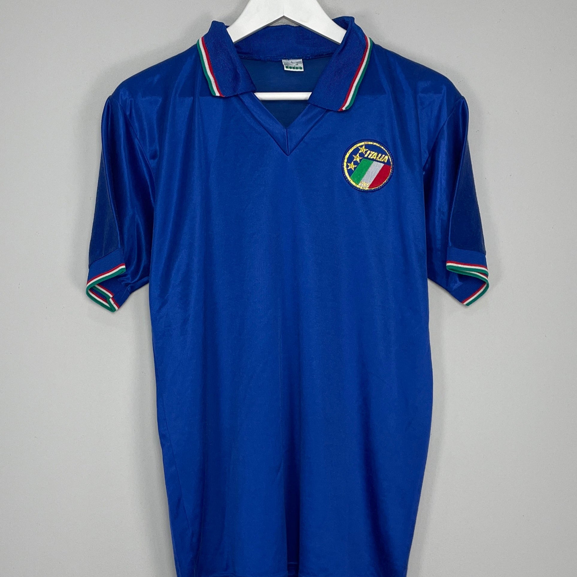 Shop 1986/90 ITALY *PLAYER ISSUE* HOME SHIRT (L) DIADORA, classic football shirts, vintage football shirts & retro soccer jerseys at Cult Kits