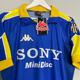 Shop 1997/98 JUVENTUS ZIDANE #21 *BNWT* THIRD SHIRT (M) KAPPA, classic football shirts, vintage football shirts & retro soccer jerseys at Cult Kits