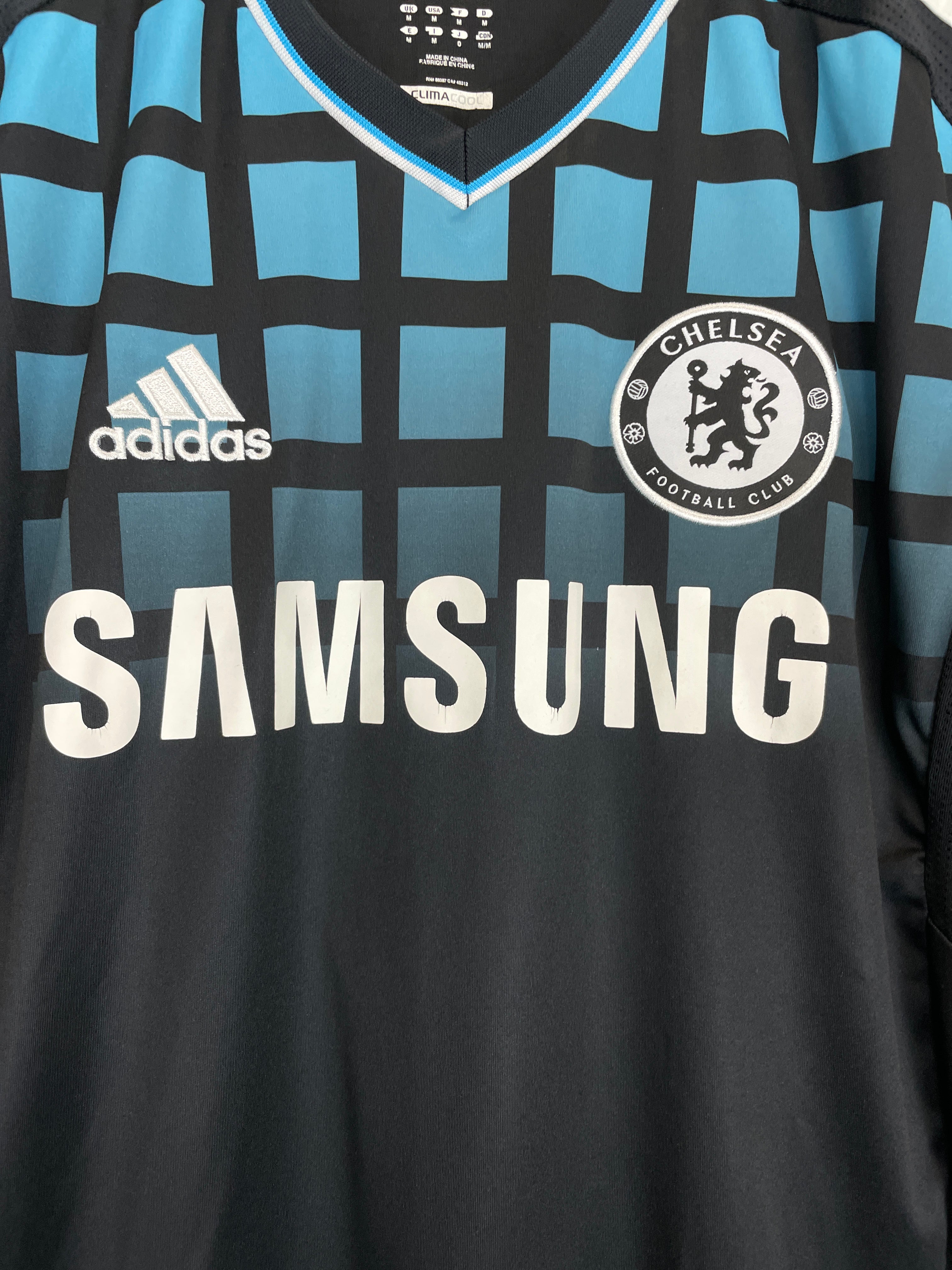 Shop 2011/12 CHELSEA ESSIEN #5 AWAY SHIRT (M) ADIDAS, classic football shirts, vintage football shirts & retro soccer jerseys at Cult Kits