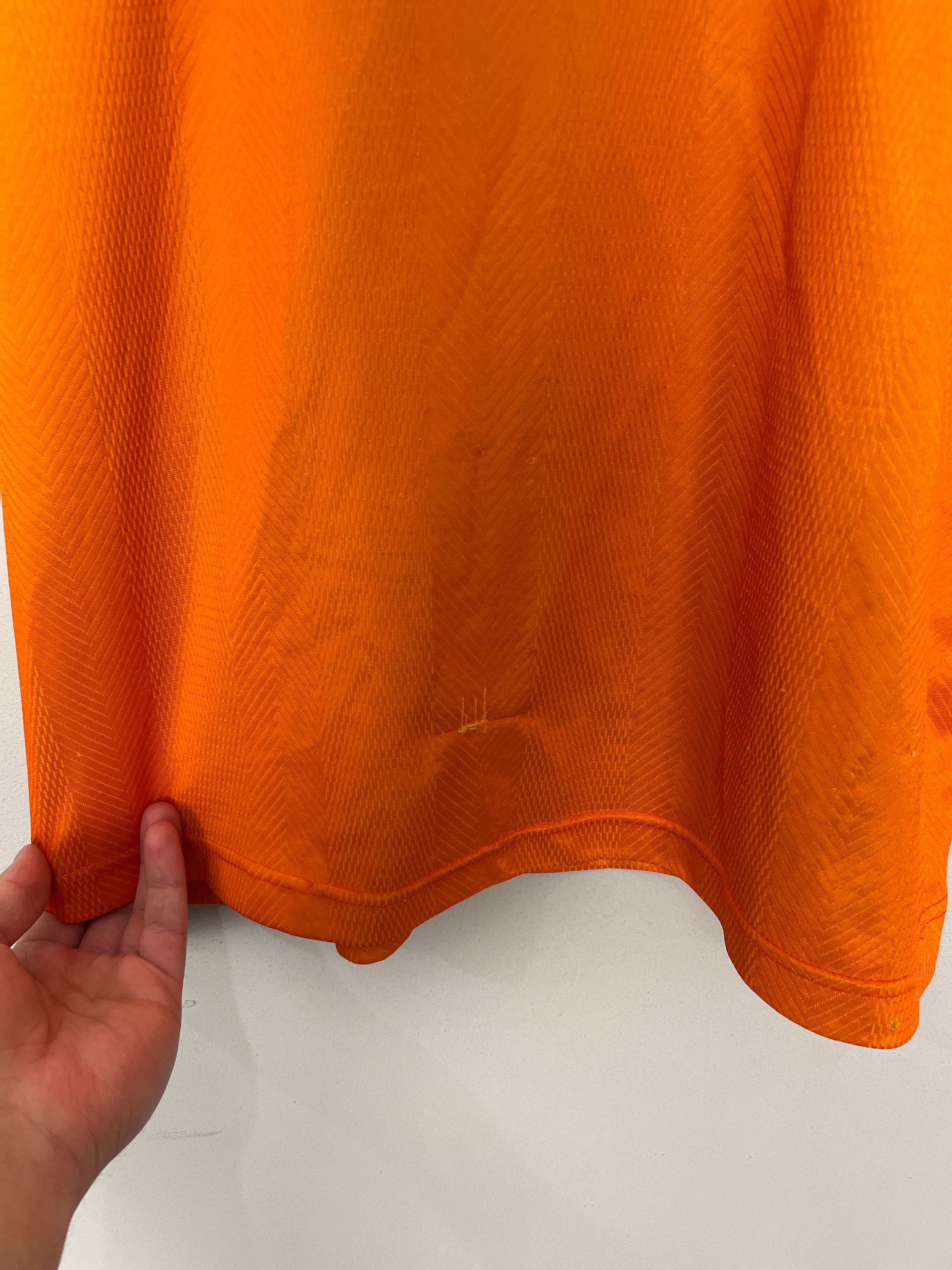 Shop 1998/99 VALENCIA AWAY SHIRT (L) LUANVI, classic football shirts, vintage football shirts & retro soccer jerseys at Cult Kits