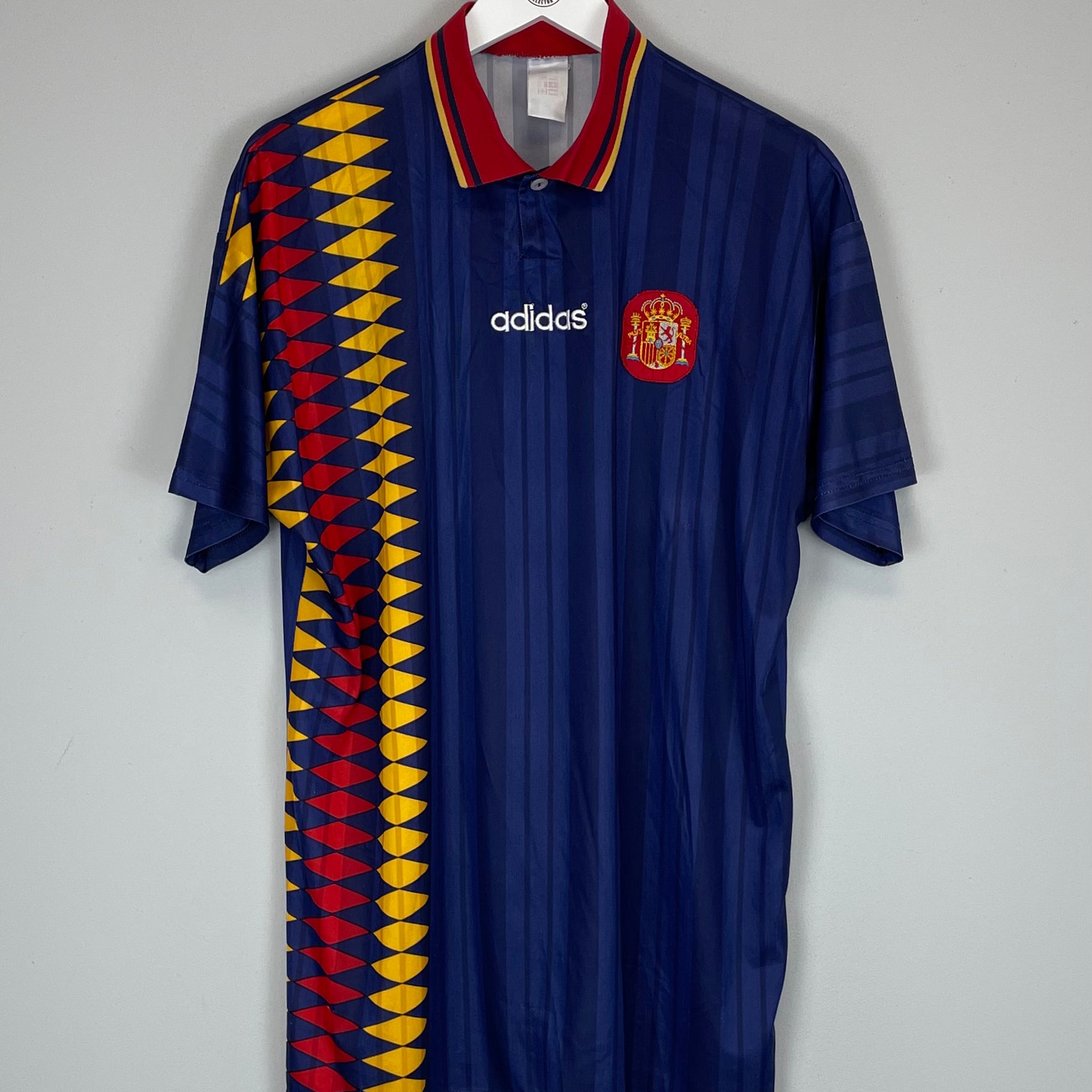 Shop 1994/96 SPAIN AWAY SHIRT (XL) ADIDAS, classic football shirts, vintage football shirts & retro soccer jerseys at Cult Kits