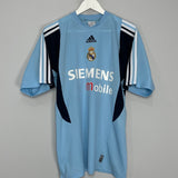 Shop 2003/04 REAL MADRID TRAINING SHIRT (M) ADIDAS, classic football shirts, vintage football shirts & retro soccer jerseys at Cult Kits