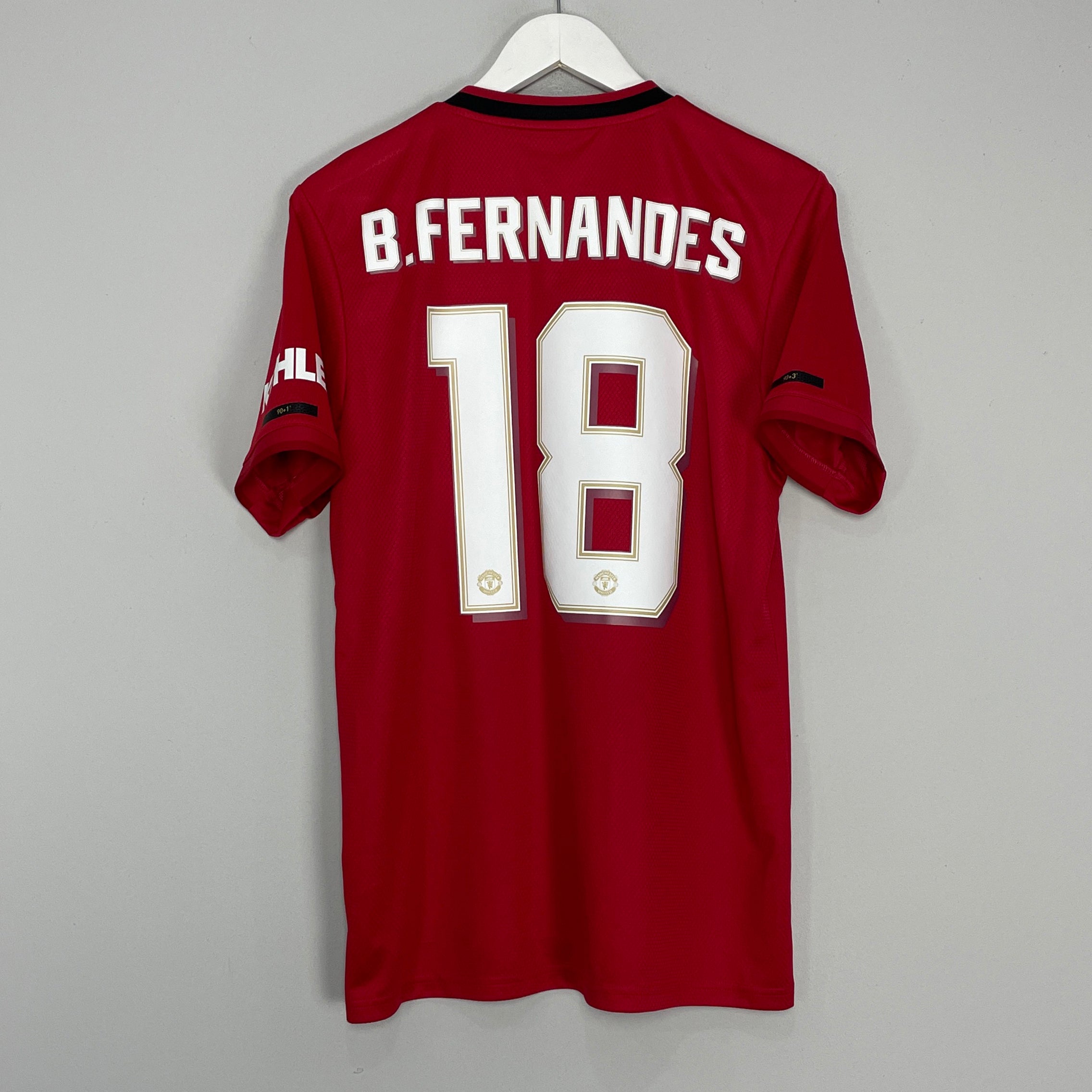 Shop 2019/20 MANCHESTER UNITED FERNANDES #18 HOME SHIRT (M) ADIDAS, classic football shirts, vintage football shirts & retro soccer jerseys at Cult Kits