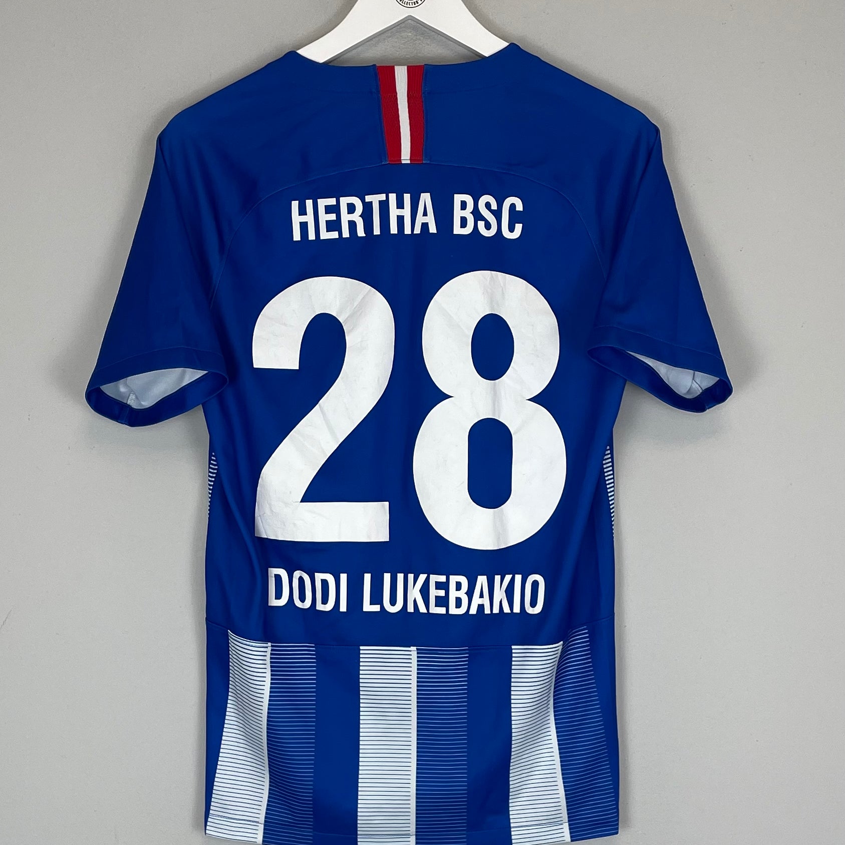 Shop 2018/19 HERTHA BERLIN DODI LUKEBAKIO #28 HOME SHIRT (S) NIKE, classic football shirts, vintage football shirts & retro soccer jerseys at Cult Kits