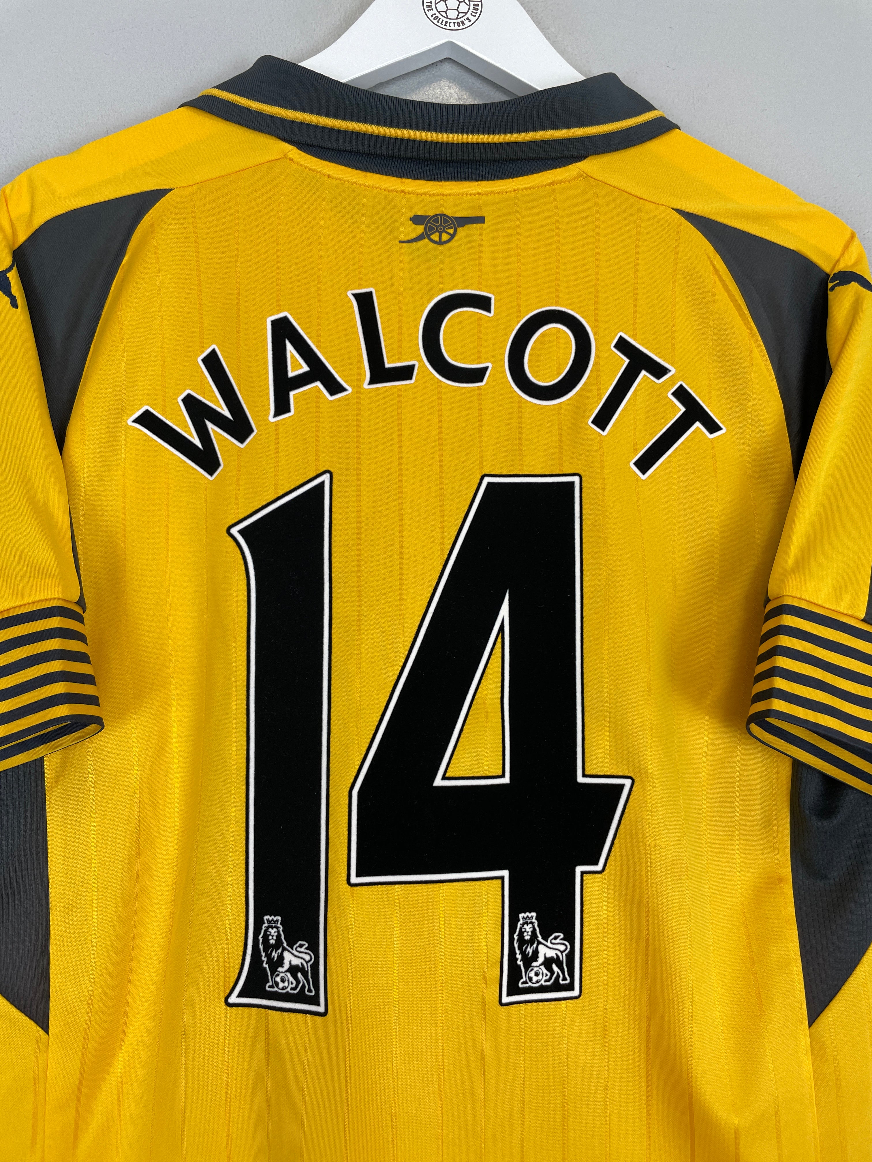 Shop 2016/17 ARSENAL WALCOTT #14 AWAY SHIRT (S) PUMA, classic football shirts, vintage football shirts & retro soccer jerseys at Cult Kits