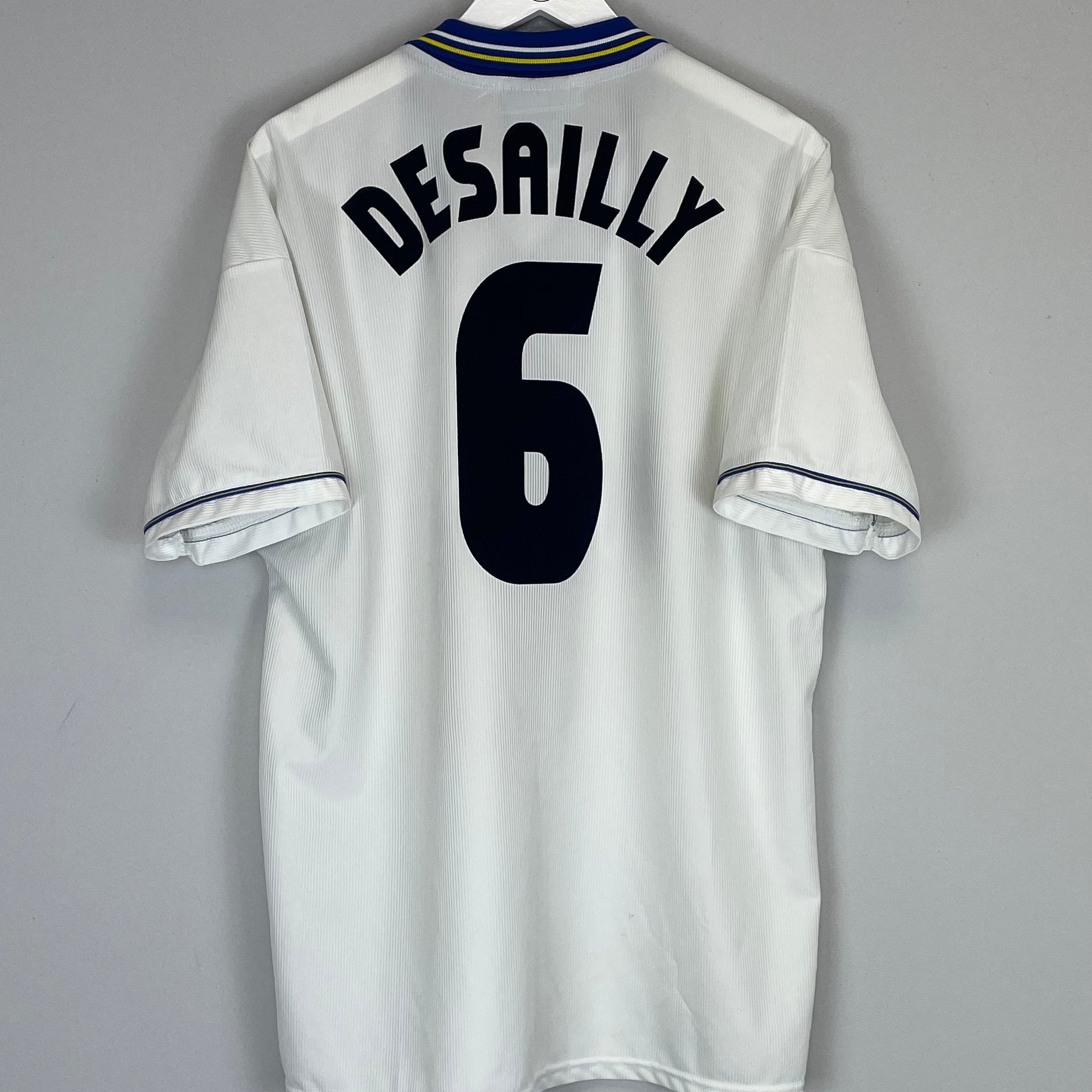 Shop 1998/00 CHELSEA DESAILLY #6 AWAY SHIRT (XL) UMBRO, classic football shirts, vintage football shirts & retro soccer jerseys at Cult Kits